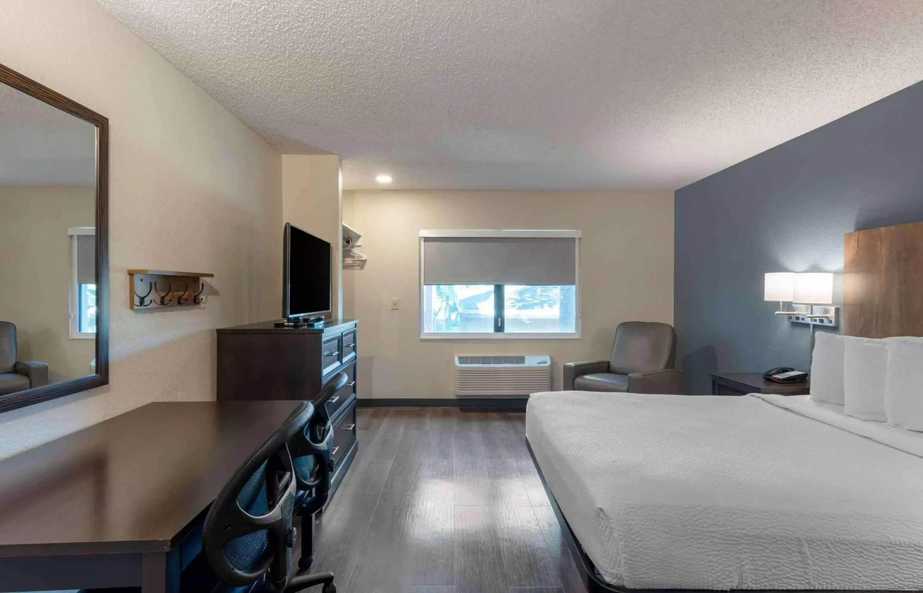 Bedroom in Extended Stay America Premier Suites - Fort Lauderdale - Deerfield Beach
