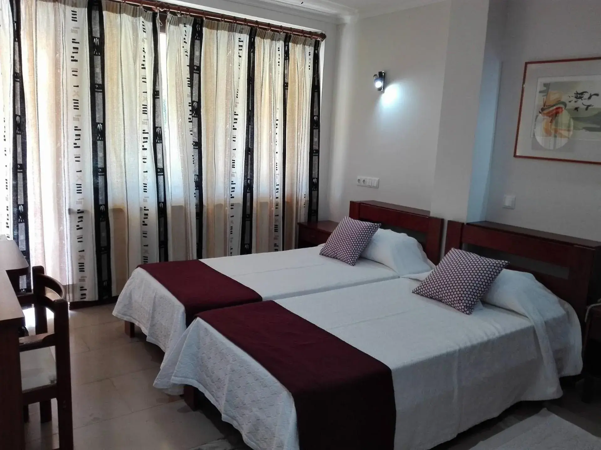 Bedroom, Bed in Hotel Balaia Mar