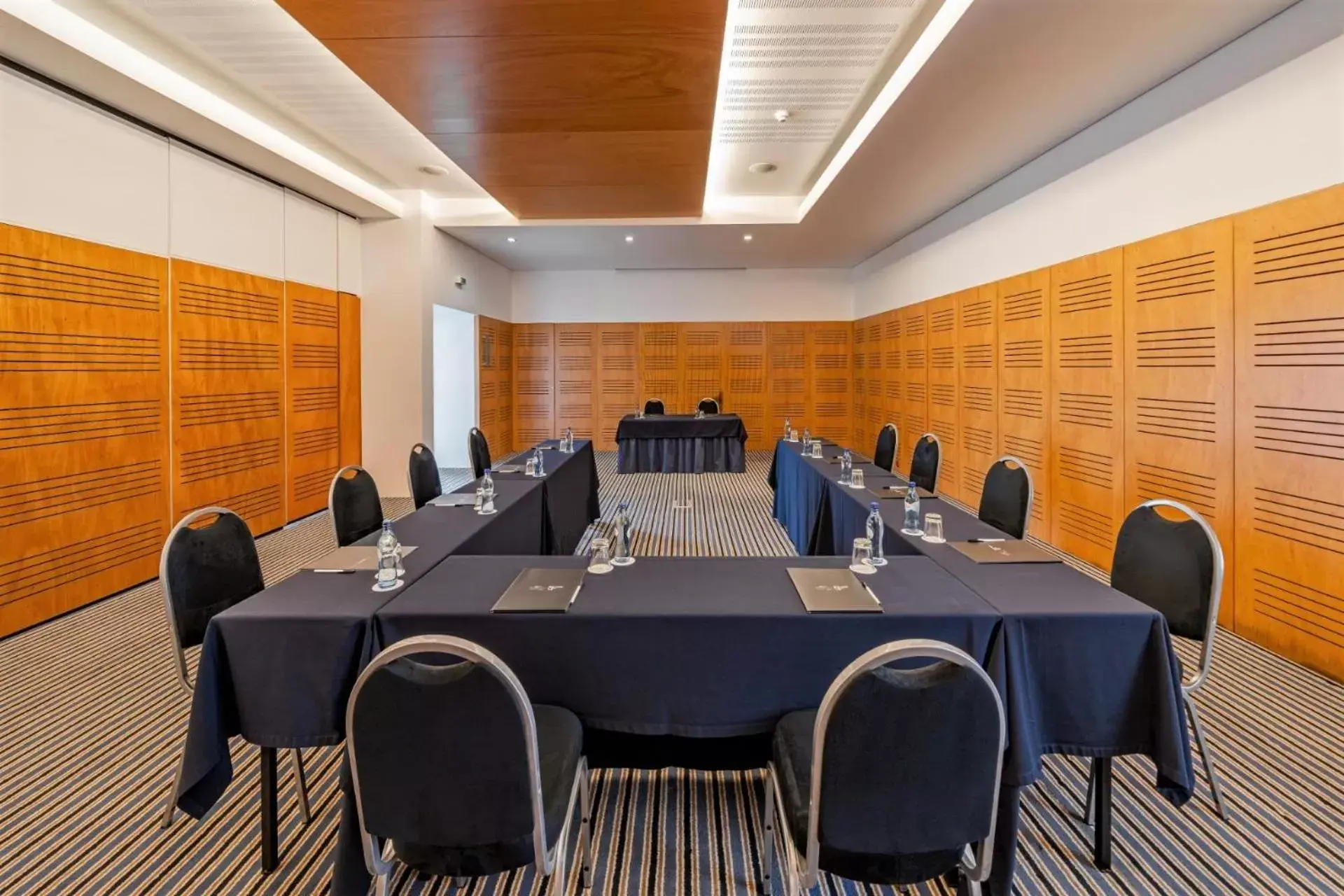 Meeting/conference room in Hotel Marina Atlântico