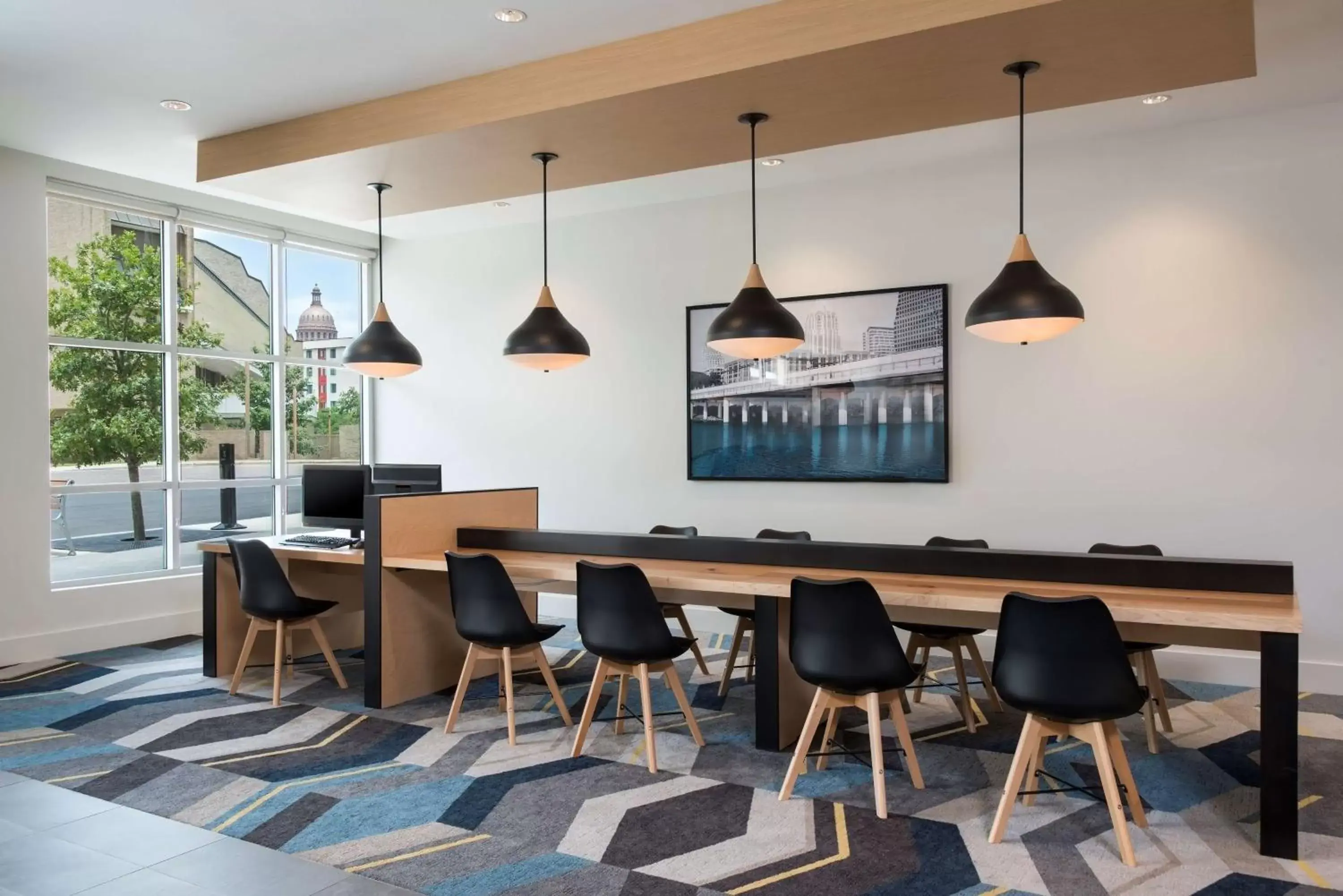 Lobby or reception, Restaurant/Places to Eat in Hyatt House Austin/Downtown