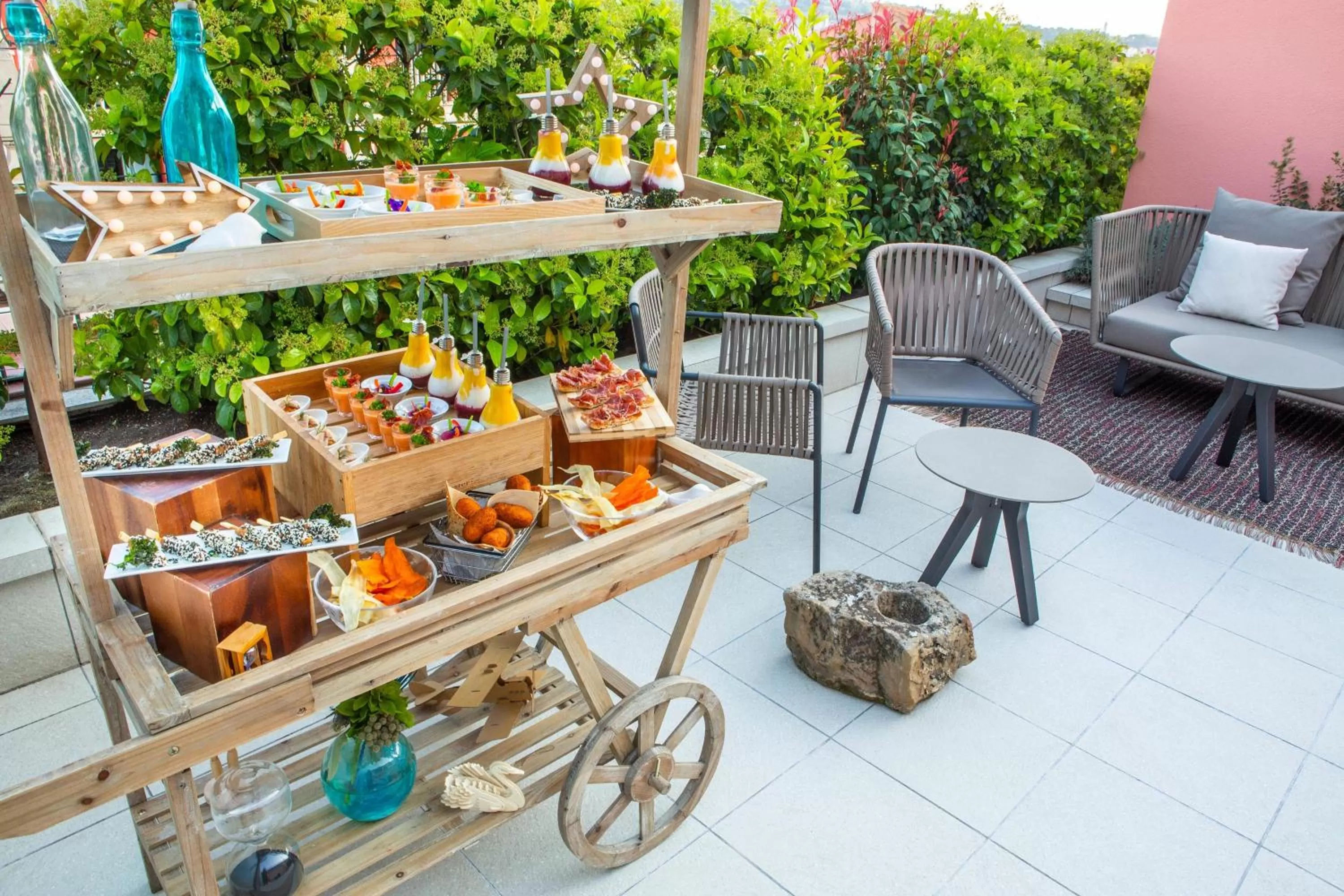 Meeting/conference room in Le Meridien Barcelona