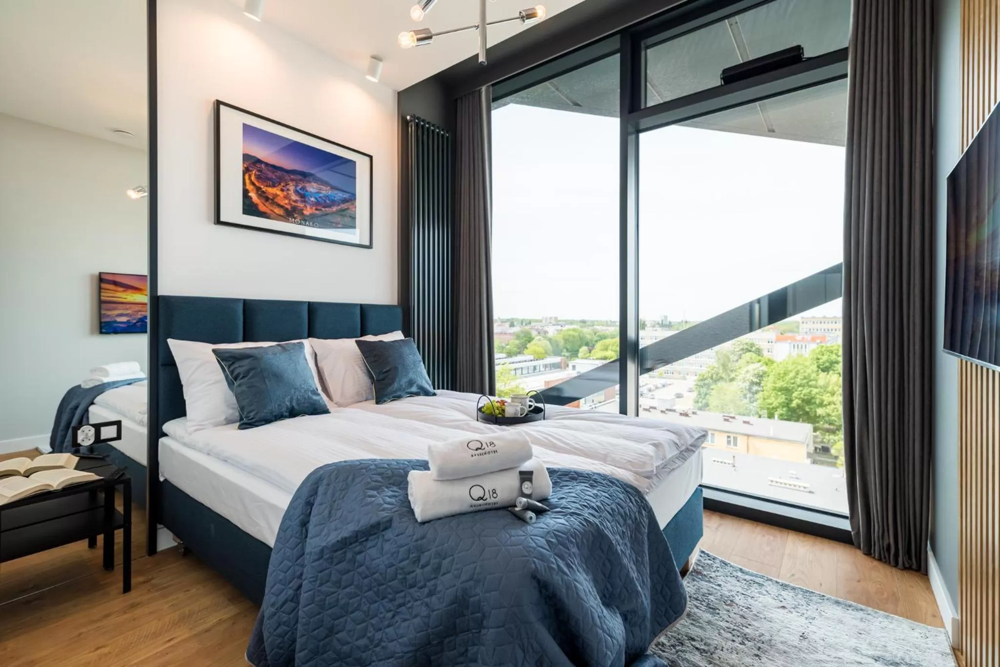 Bed in Q18 ApartHotel