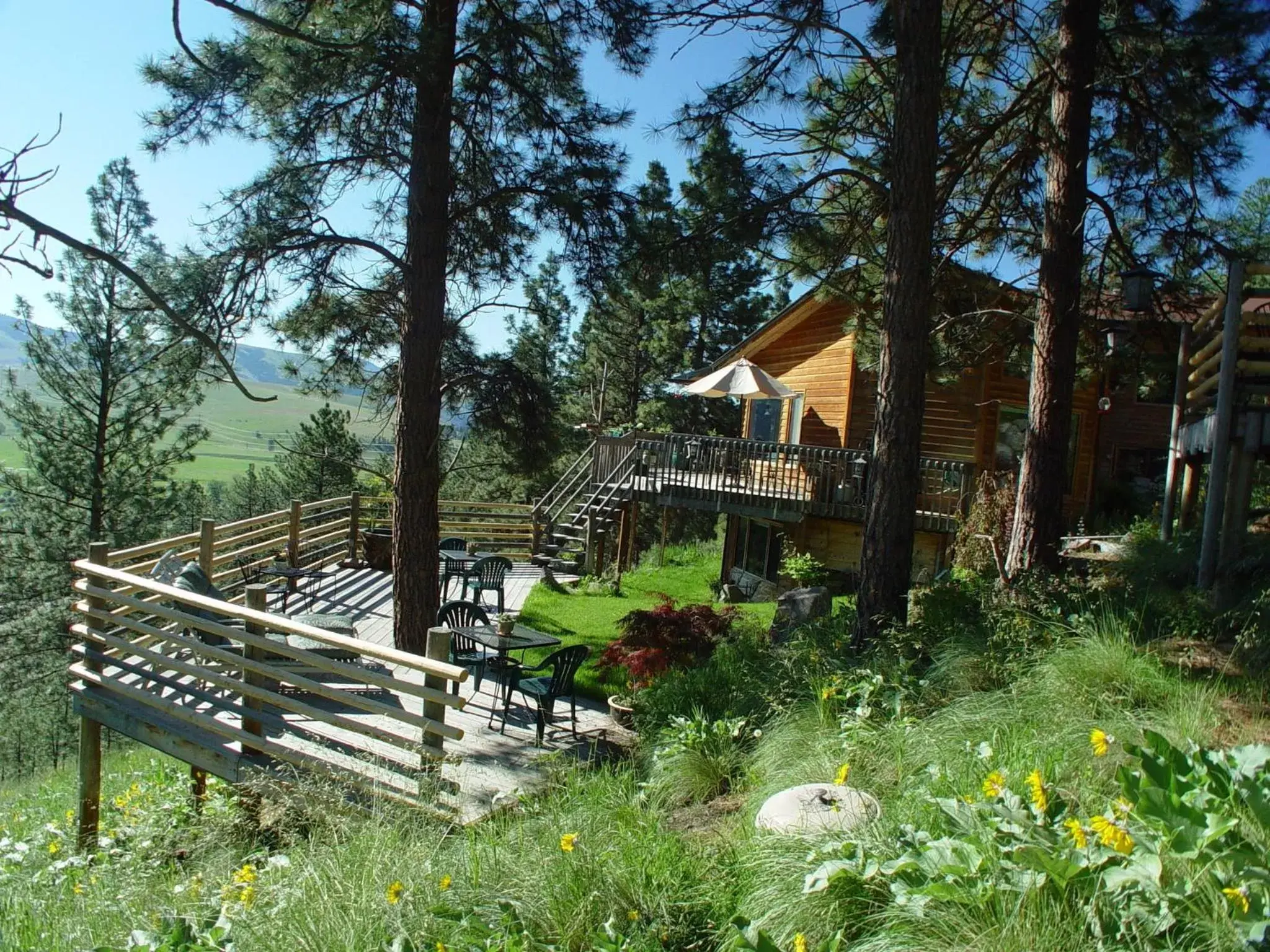 Garden, Property Building in Blue Mountain Bed and Breakfast