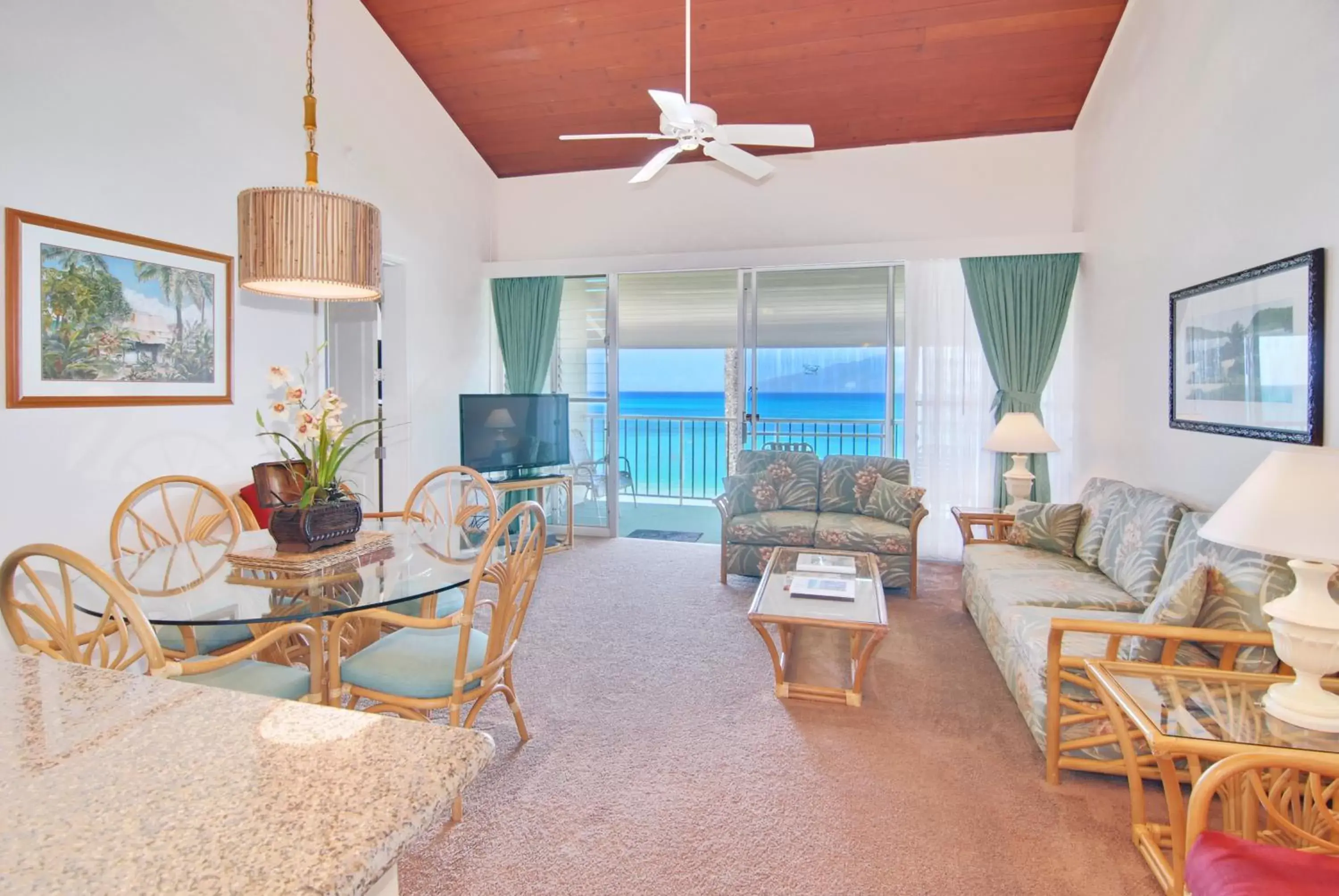 Balcony/Terrace, Seating Area in Napili Sunset Beach Front Resort