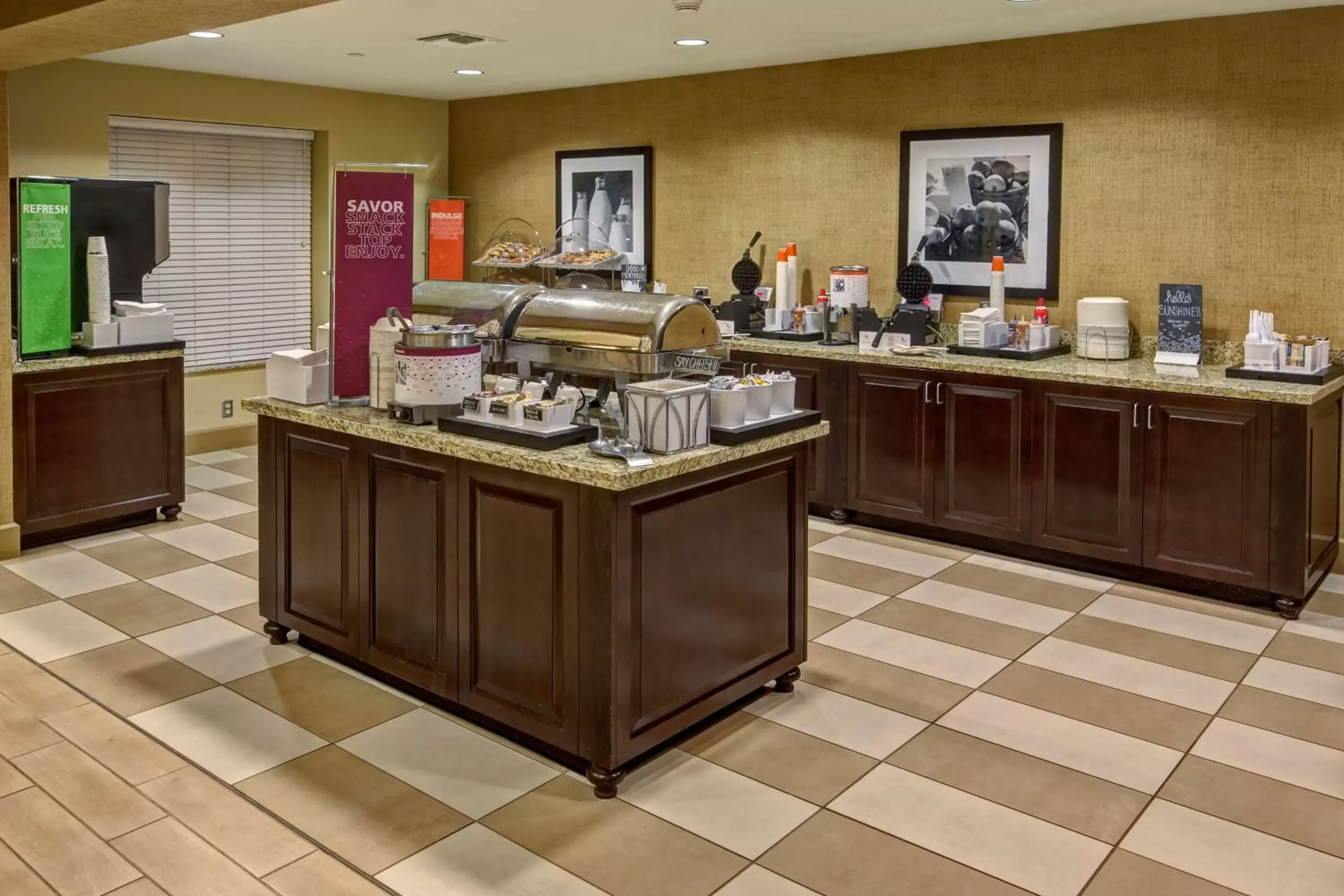 Dining area, Restaurant/Places to Eat in Hampton Inn & Suites Destin