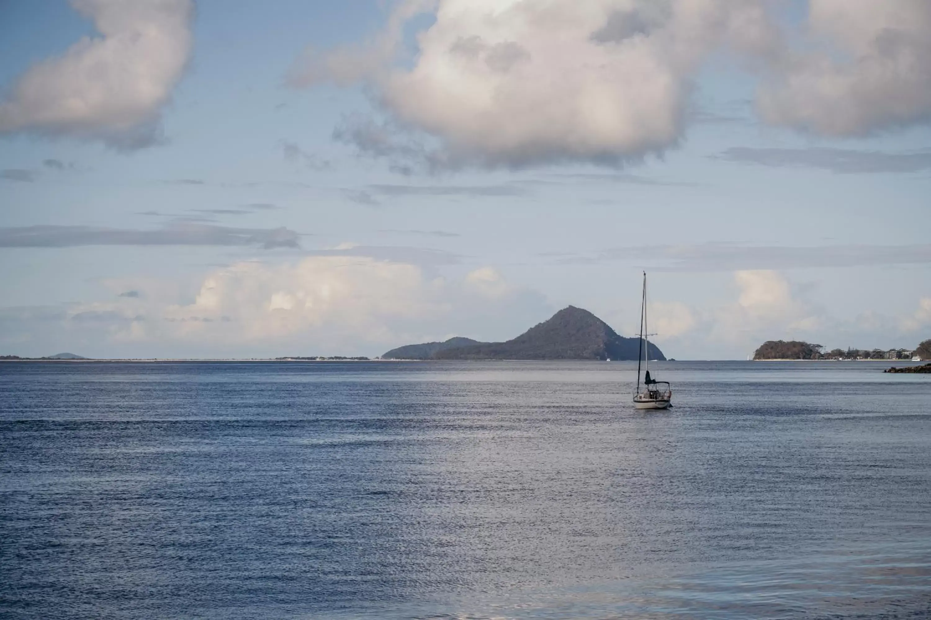 Beach in Anchorage Port Stephens