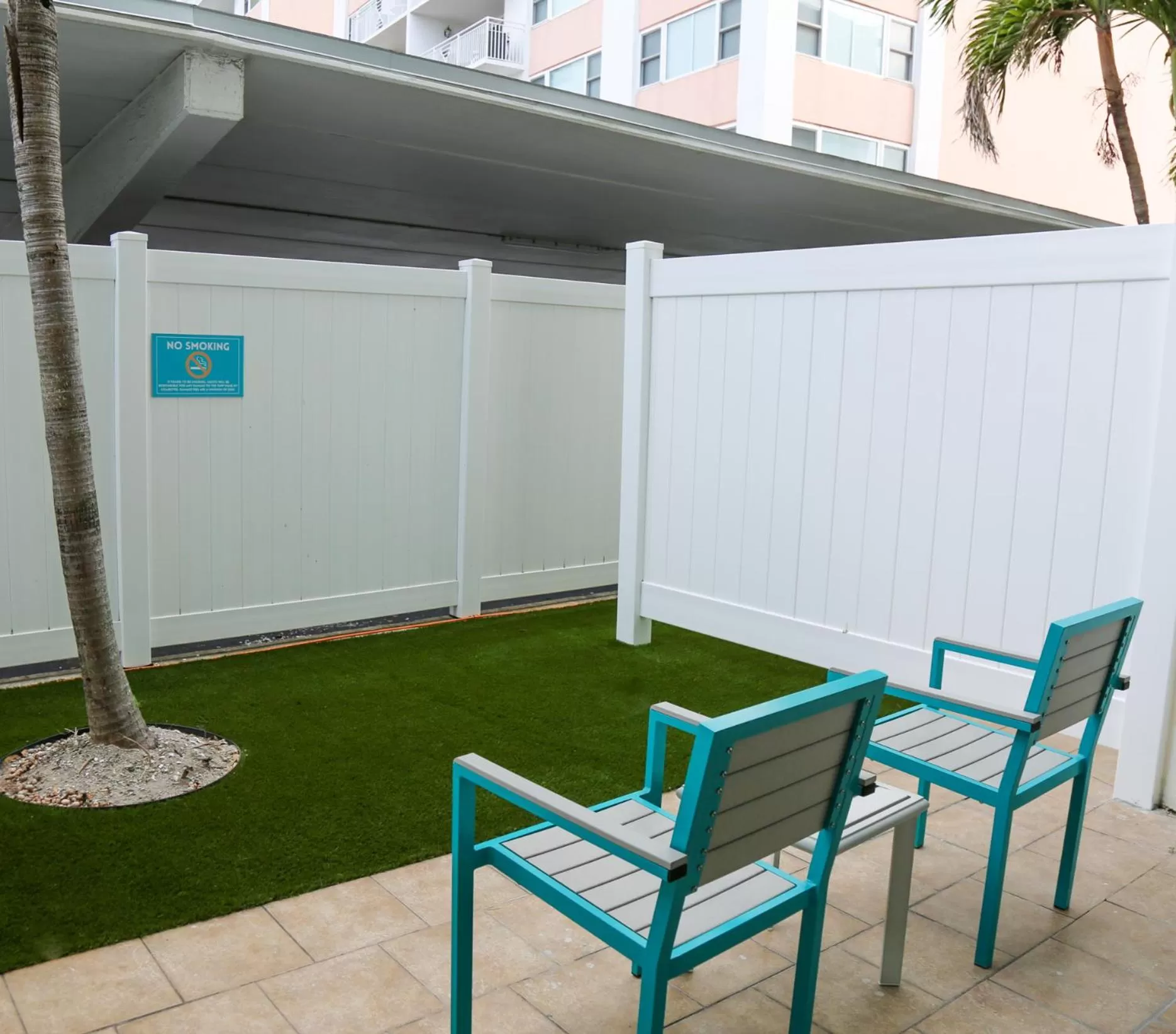 Patio in Dolphin Sands Clearwater Beach, an Ascend Collection Hotel