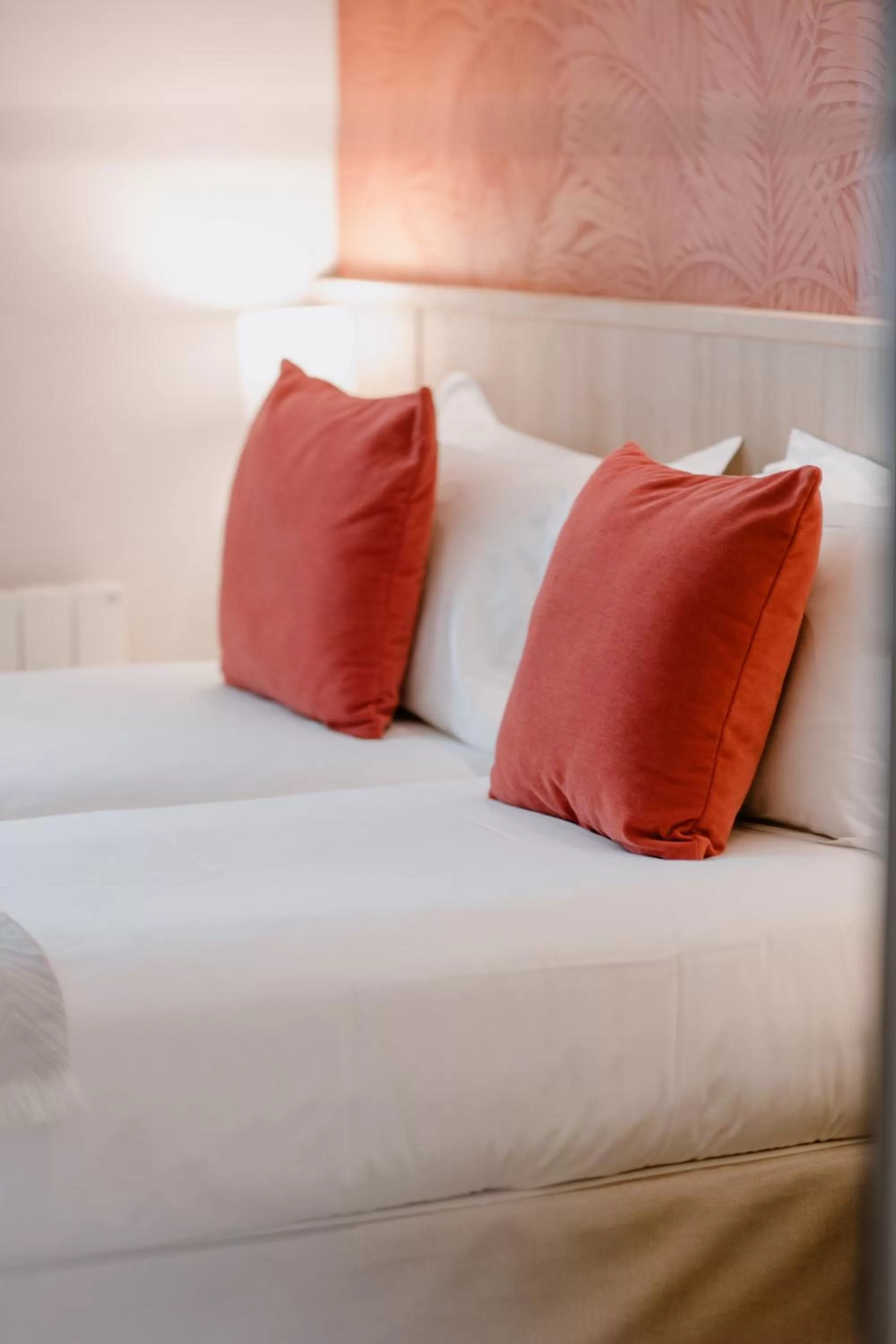 Bed in Prince Albert Lyon Bercy