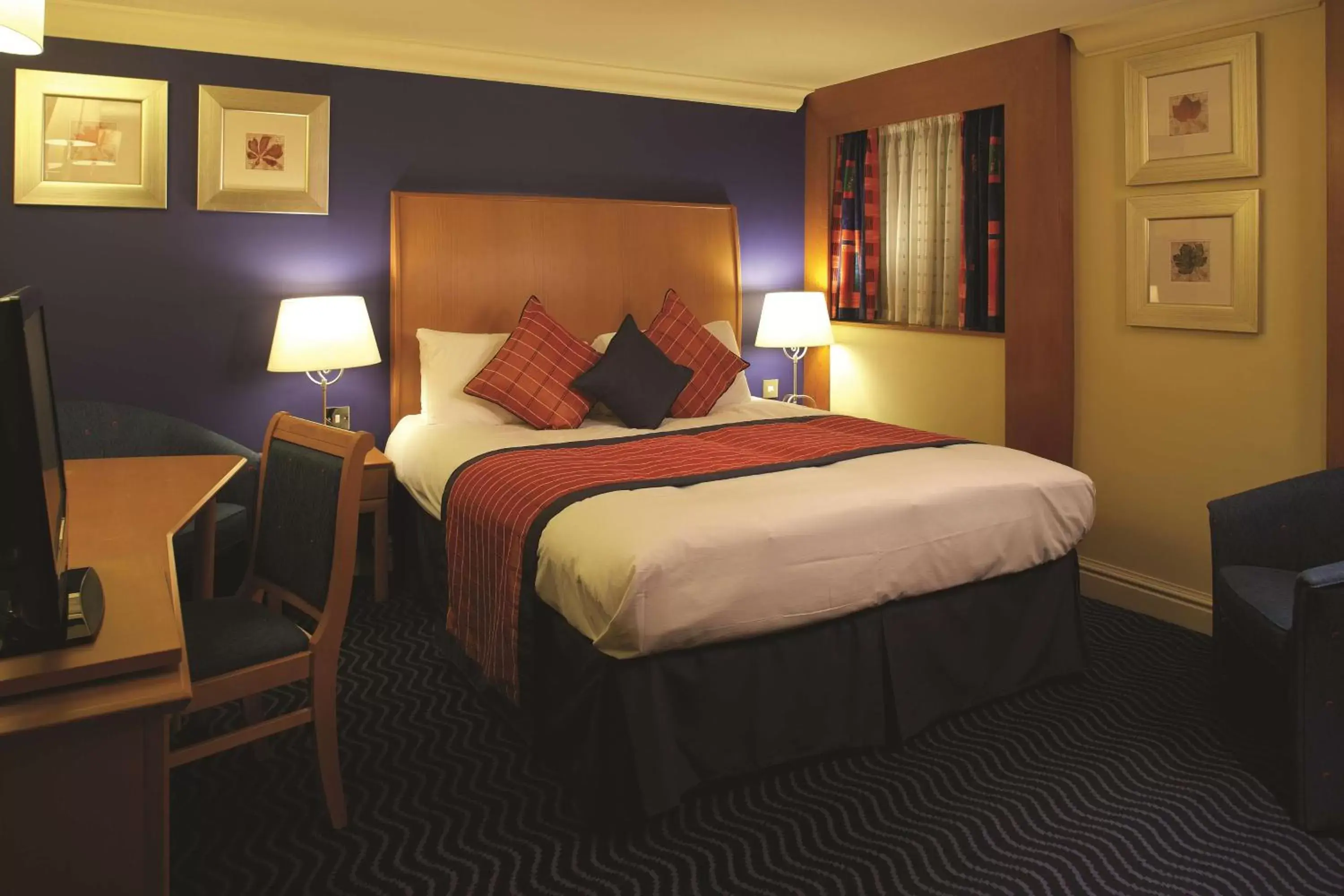 Bed in The Bull Hotel; Sure Hotel Collection by Best Western