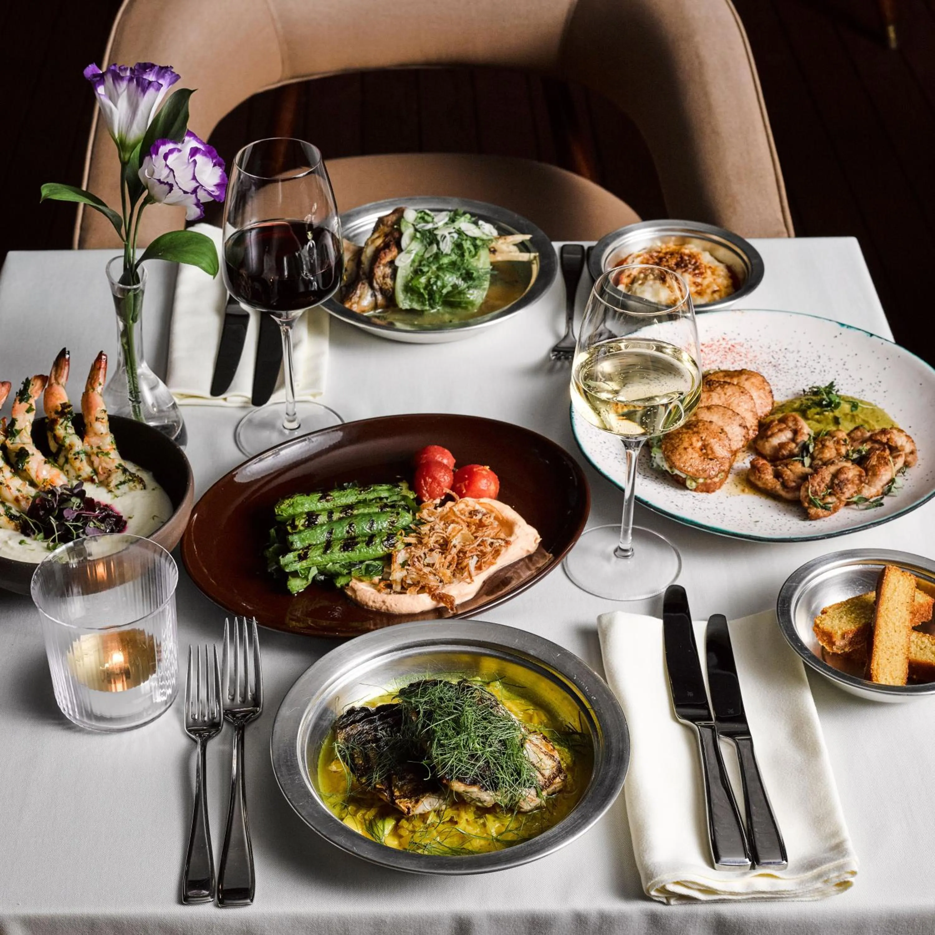 Food and drinks in Georges Hotel Galata