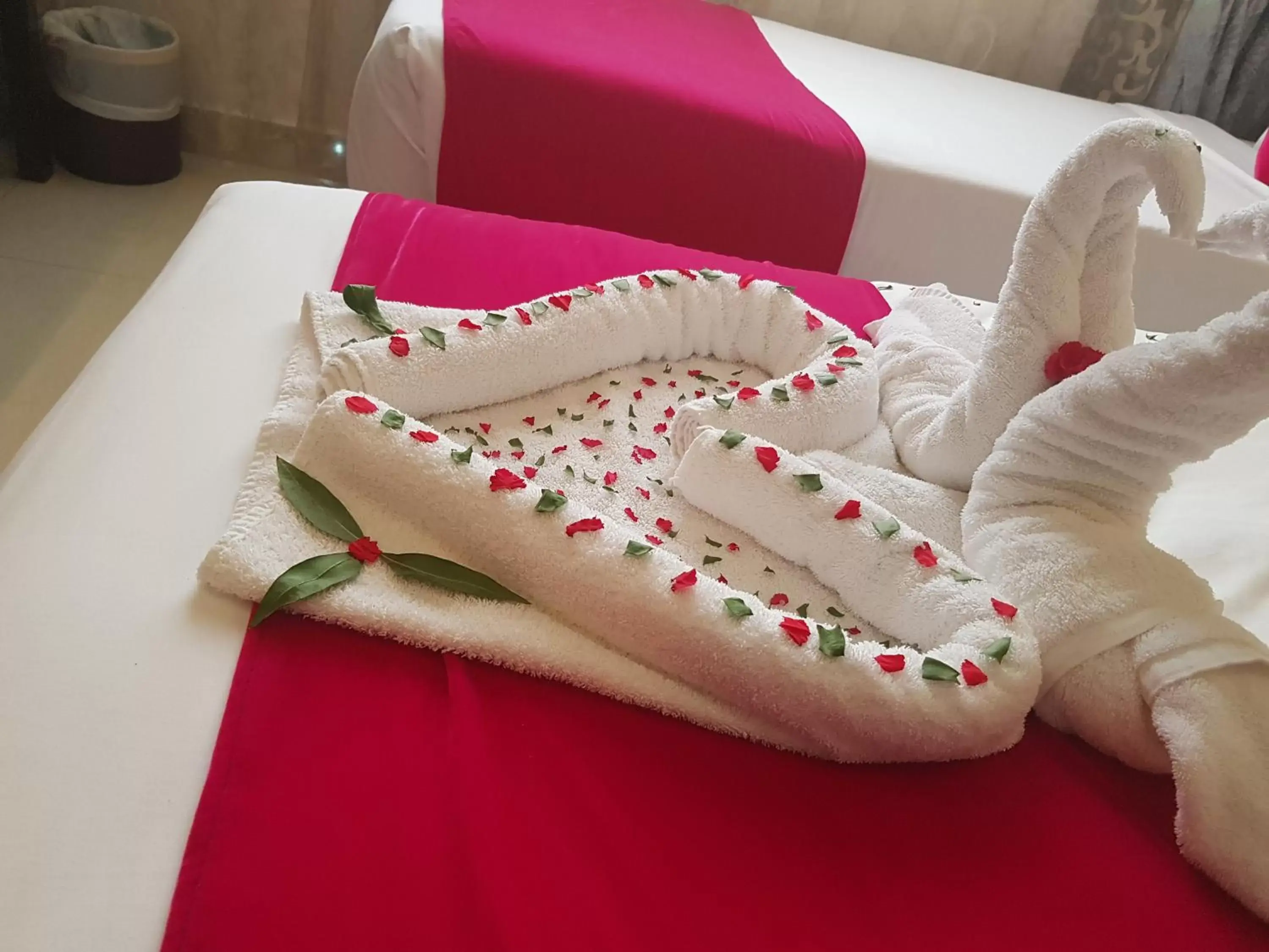 Bed in Kuwait Continental Hotel Bed in Kuwait Continental Hotel