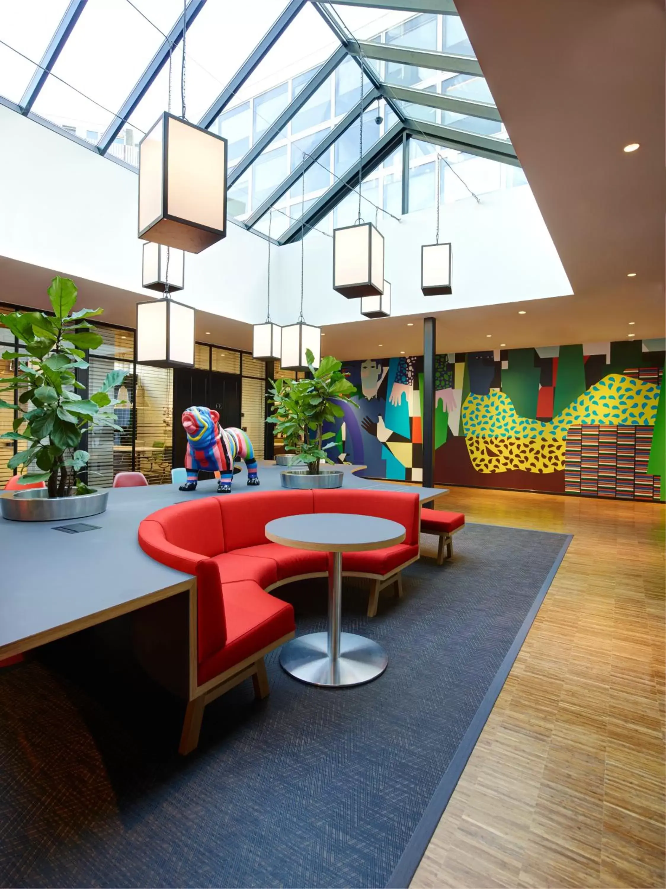 Meeting/conference room in citizenM Rotterdam