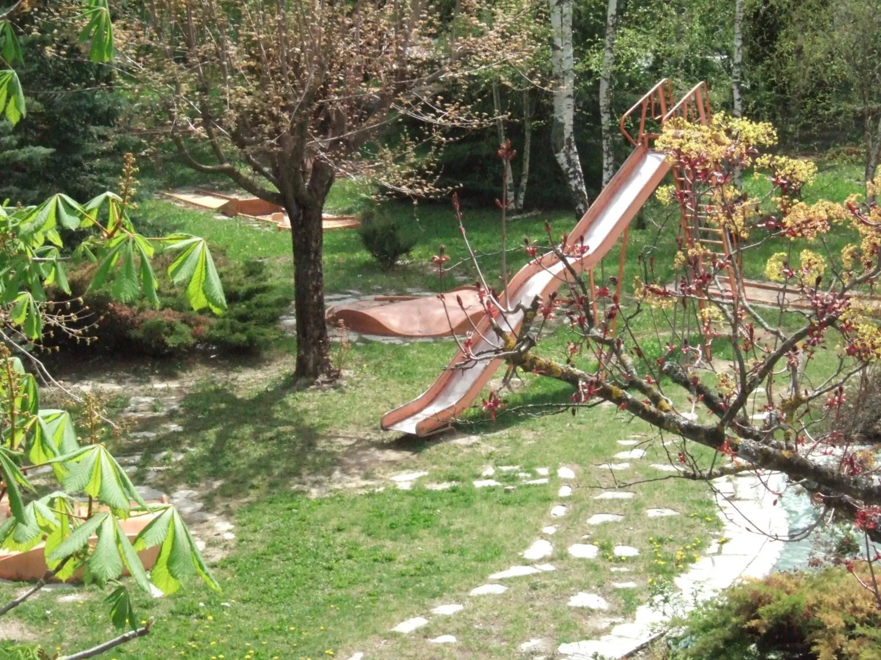 Day, Children's Play Area in Hotel Restaurant Le Carina