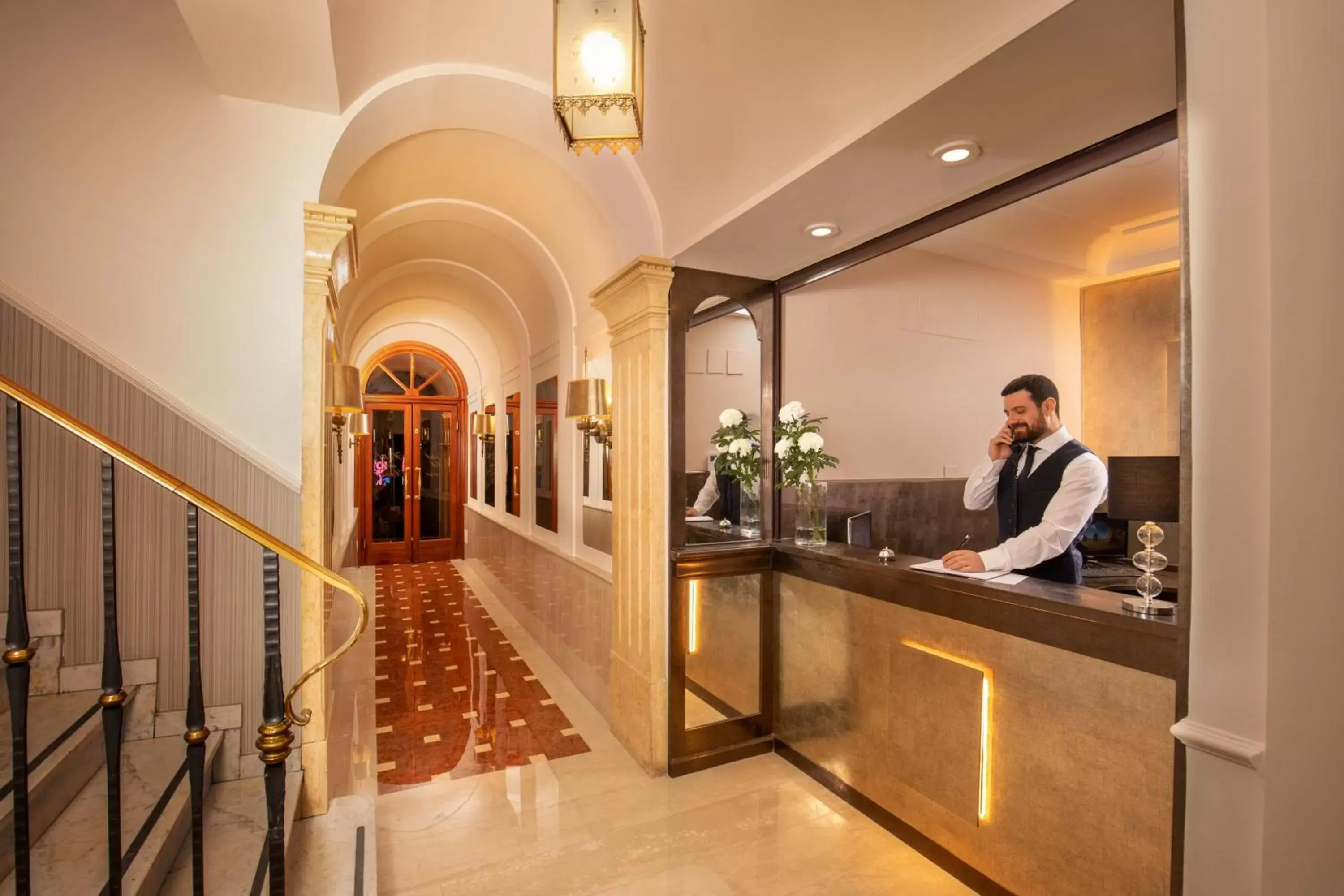 Lobby/Reception in Hotel Del Corso