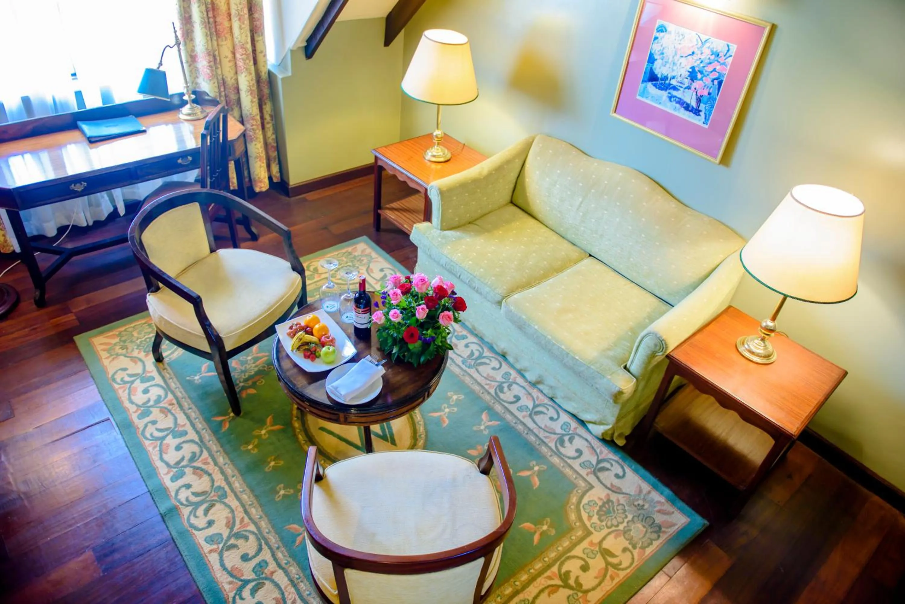 Seating area in Windsor Golf Hotel & Country Club