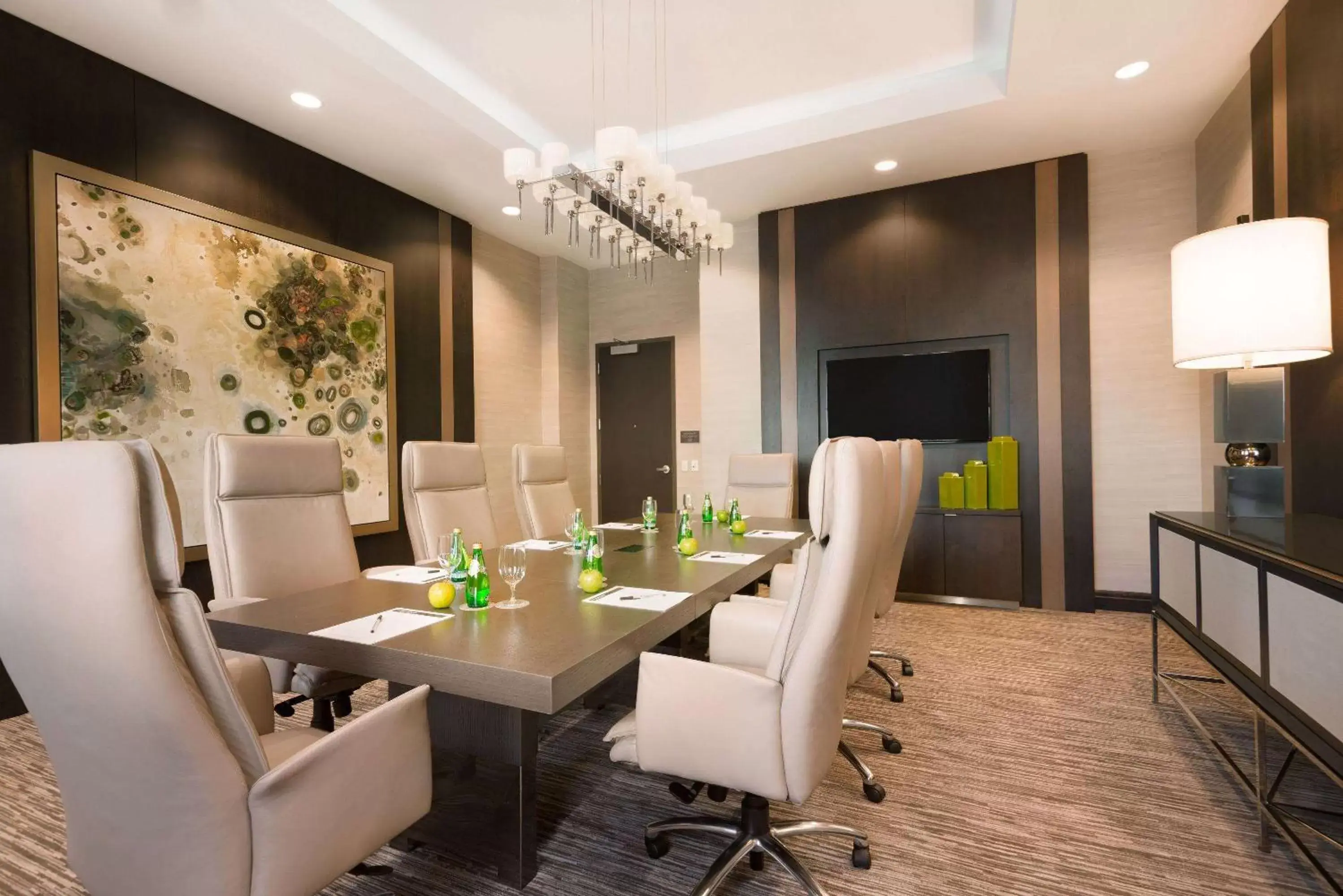 Meeting/conference room in Wyndham Grand Jupiter at Harbourside Place