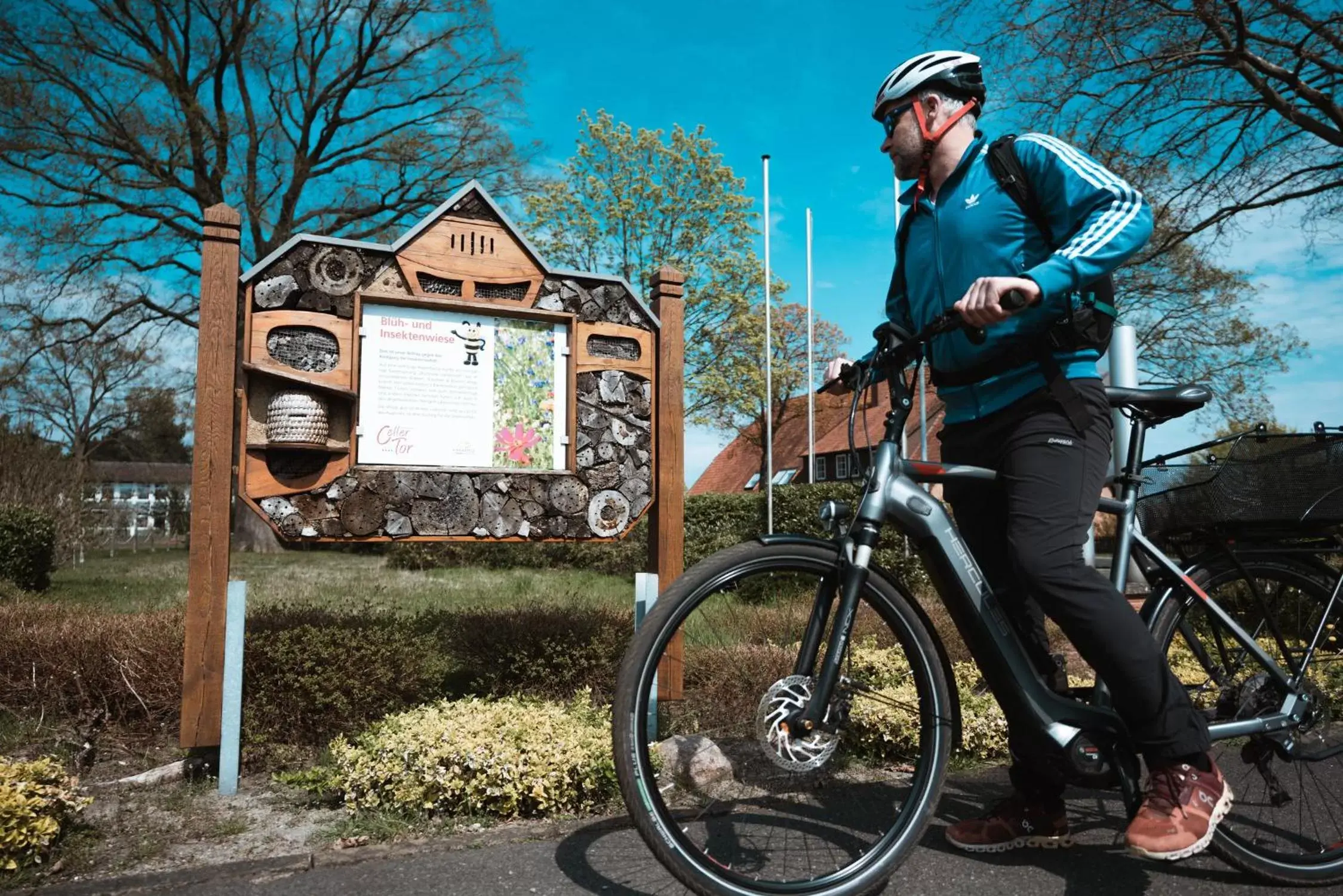 Cycling, Biking in Hotel Celler Tor