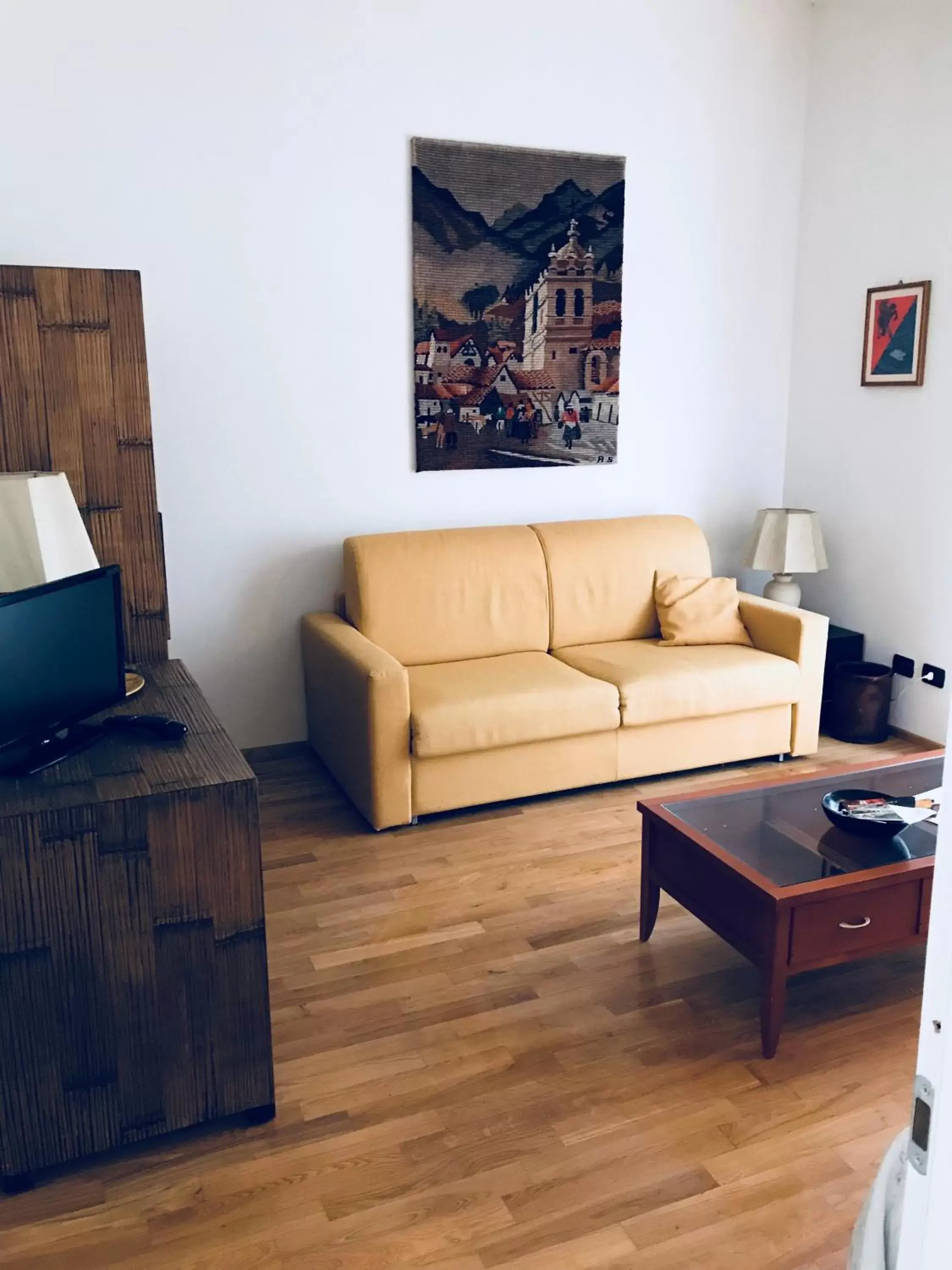 Double Room with Private Bathroom - single occupancy in Sally's B&B Double Room with Private Bathroom - single occupancy in Sally's B&B