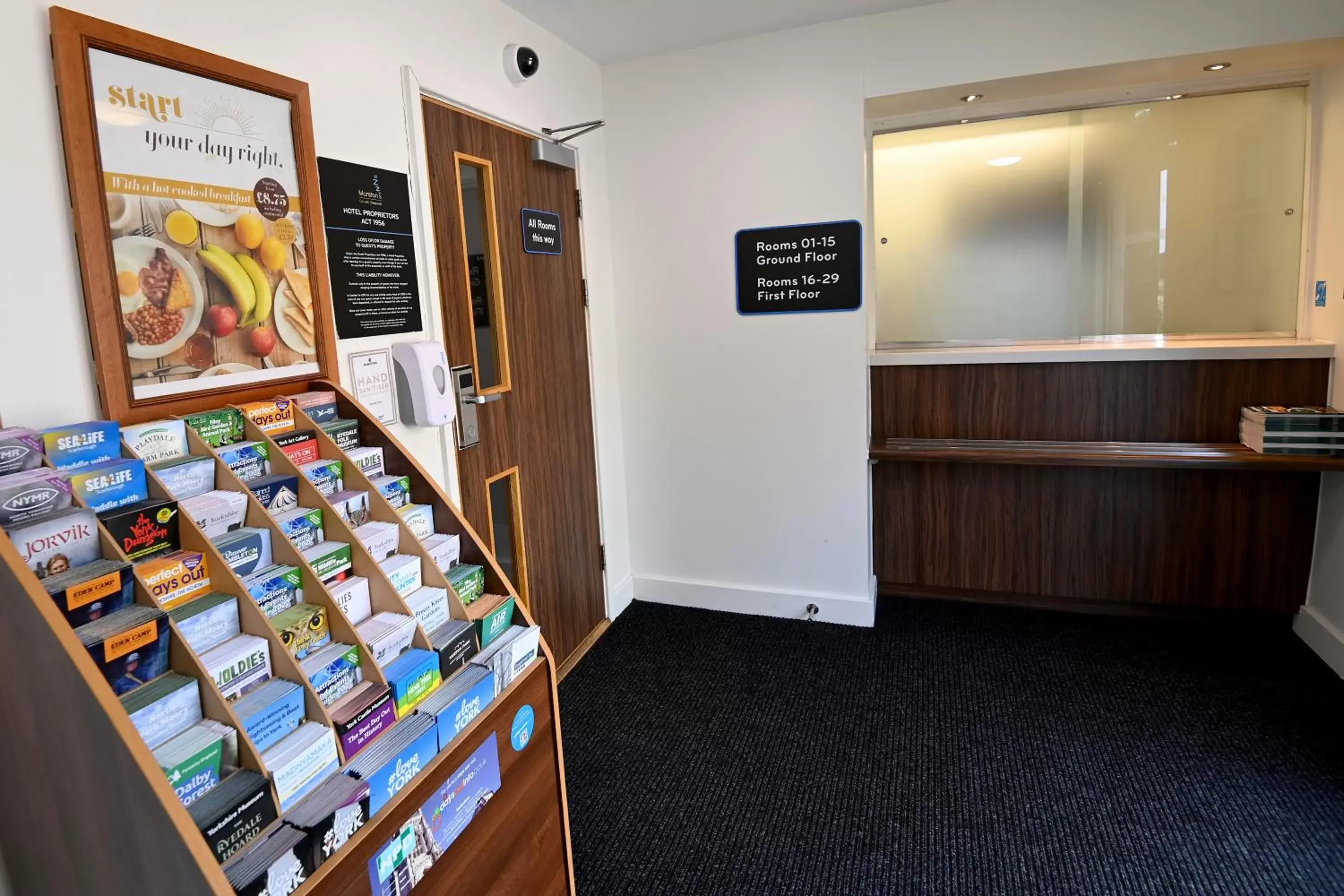 Lobby or reception in Penny Hedge, Whitby by Marston's Inns Lobby or reception in Penny Hedge, Whitby by Marston's Inns