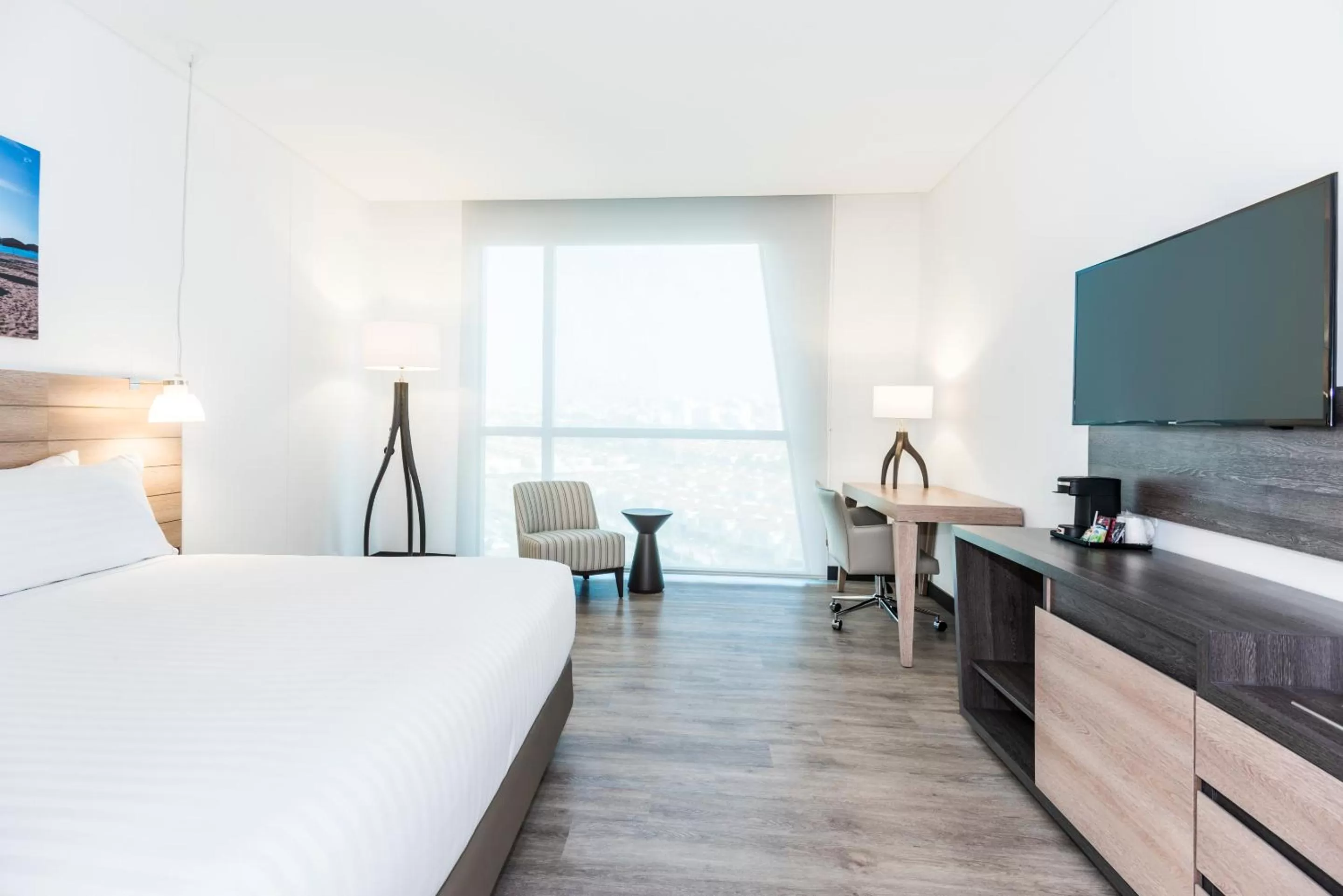 Bedroom, Bed in Holiday Inn Express - Barranquilla Buenavista by IHG