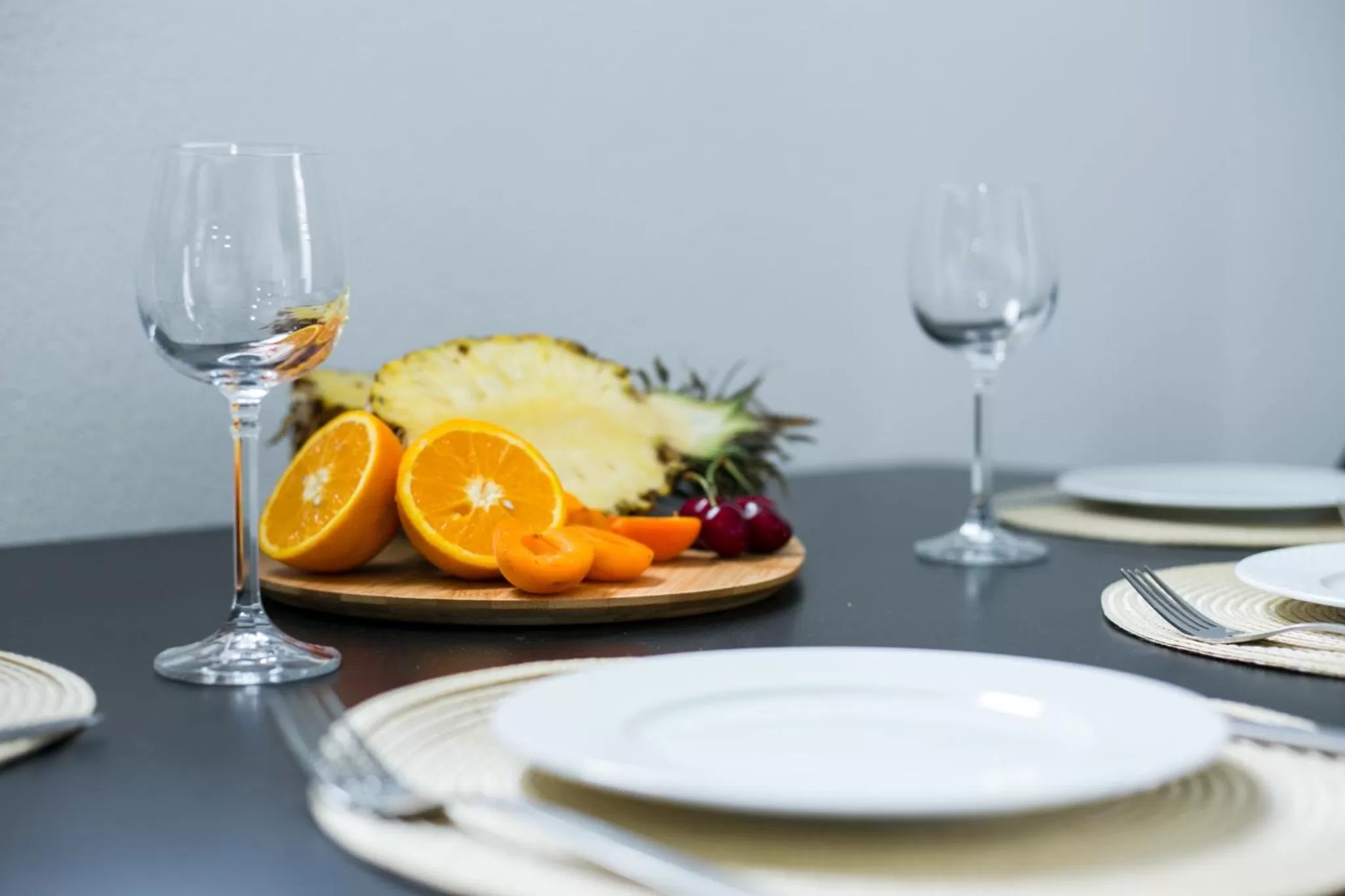 Restaurant/Places to Eat in Anemos Luxury Apartments