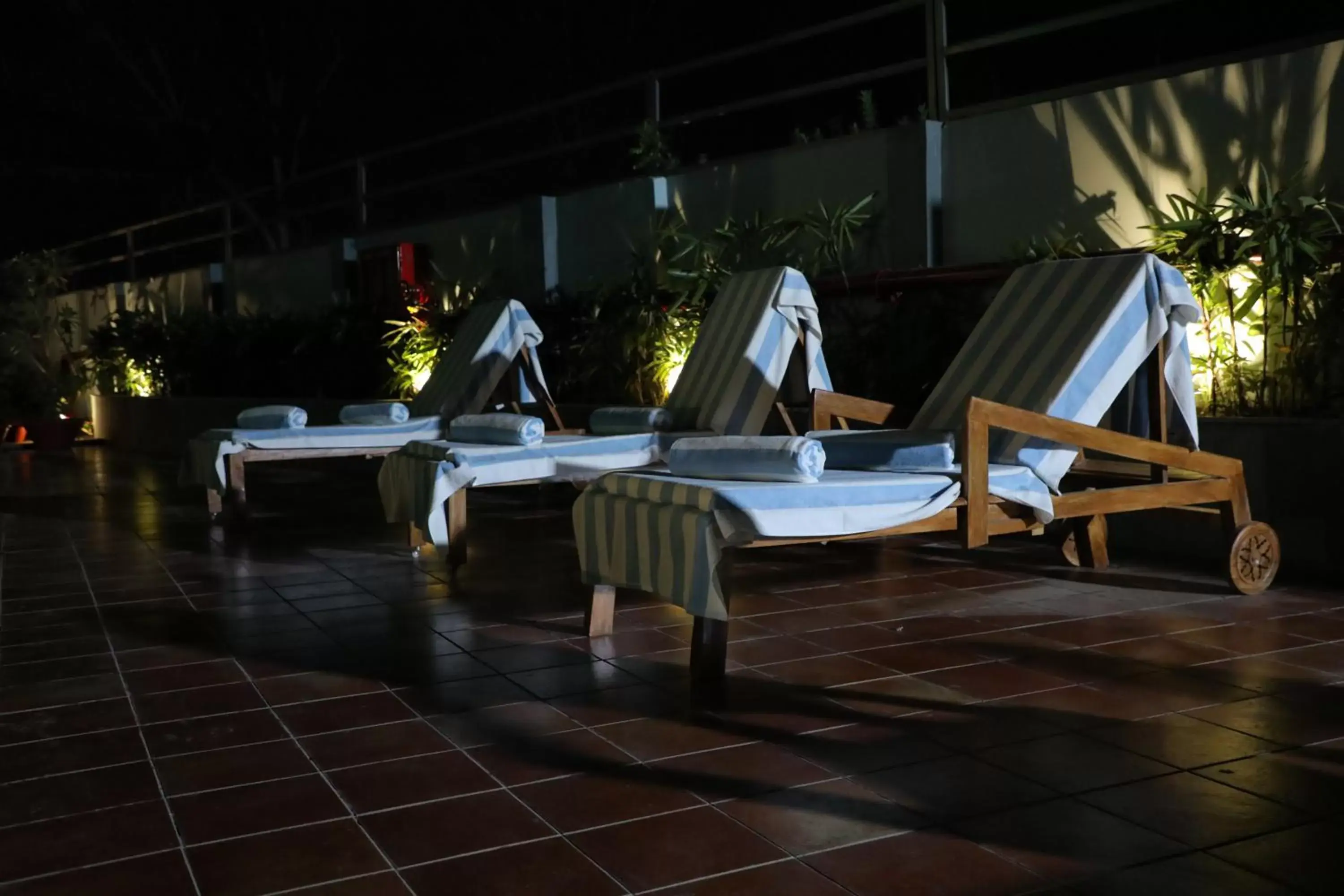 Swimming pool in Hotel Natraj Rishikesh