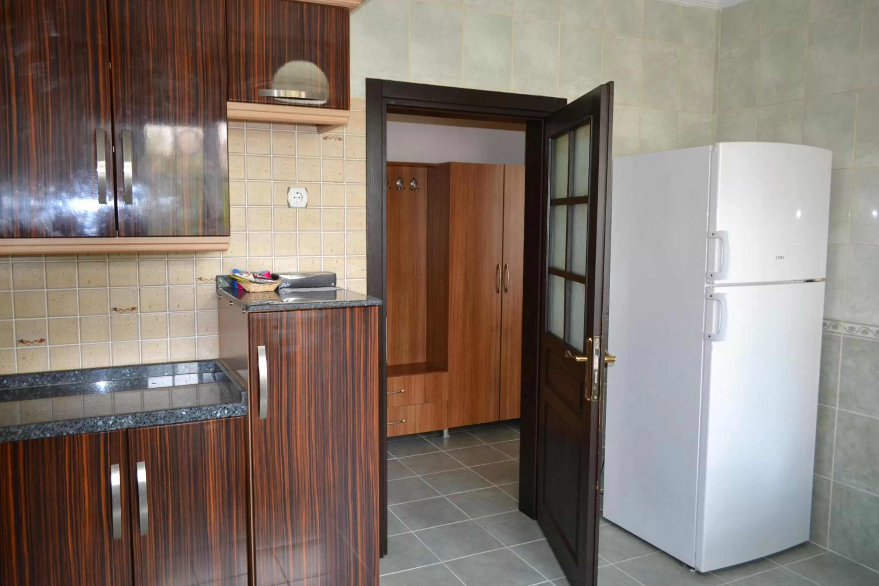 Kitchen or kitchenette, Kitchen/Kitchenette in The Twins Apartmens