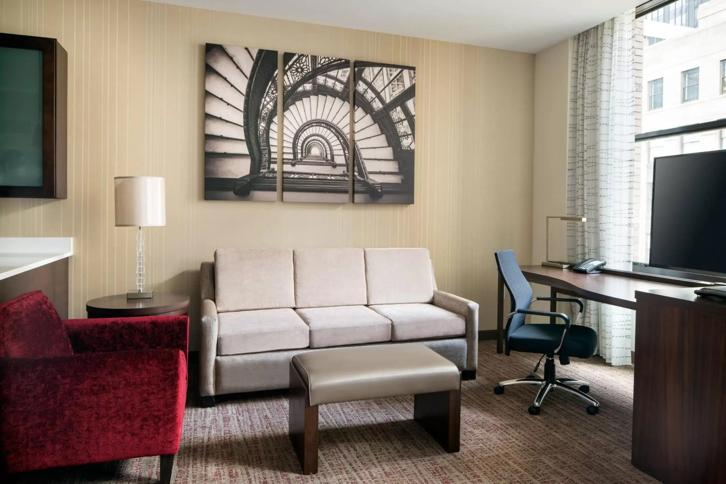 Living room, Seating Area in Residence Inn by Marriott Chicago Downtown/Loop