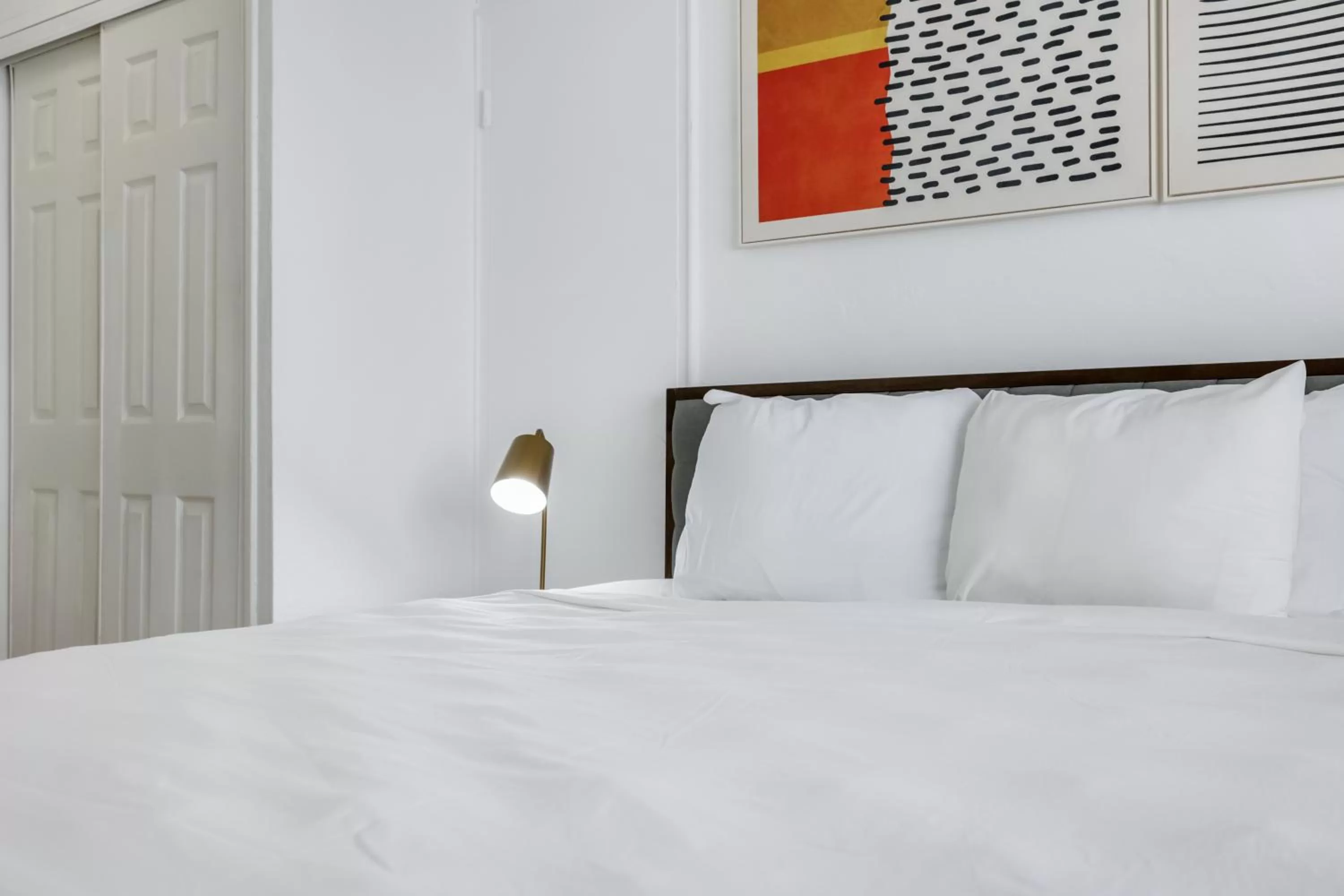 Bed in Starlite Hotel