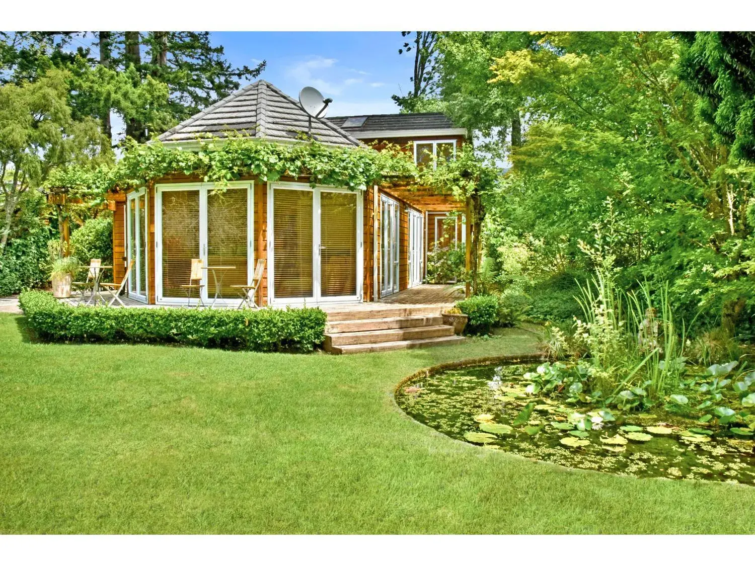 Garden, Property Building in River Birches