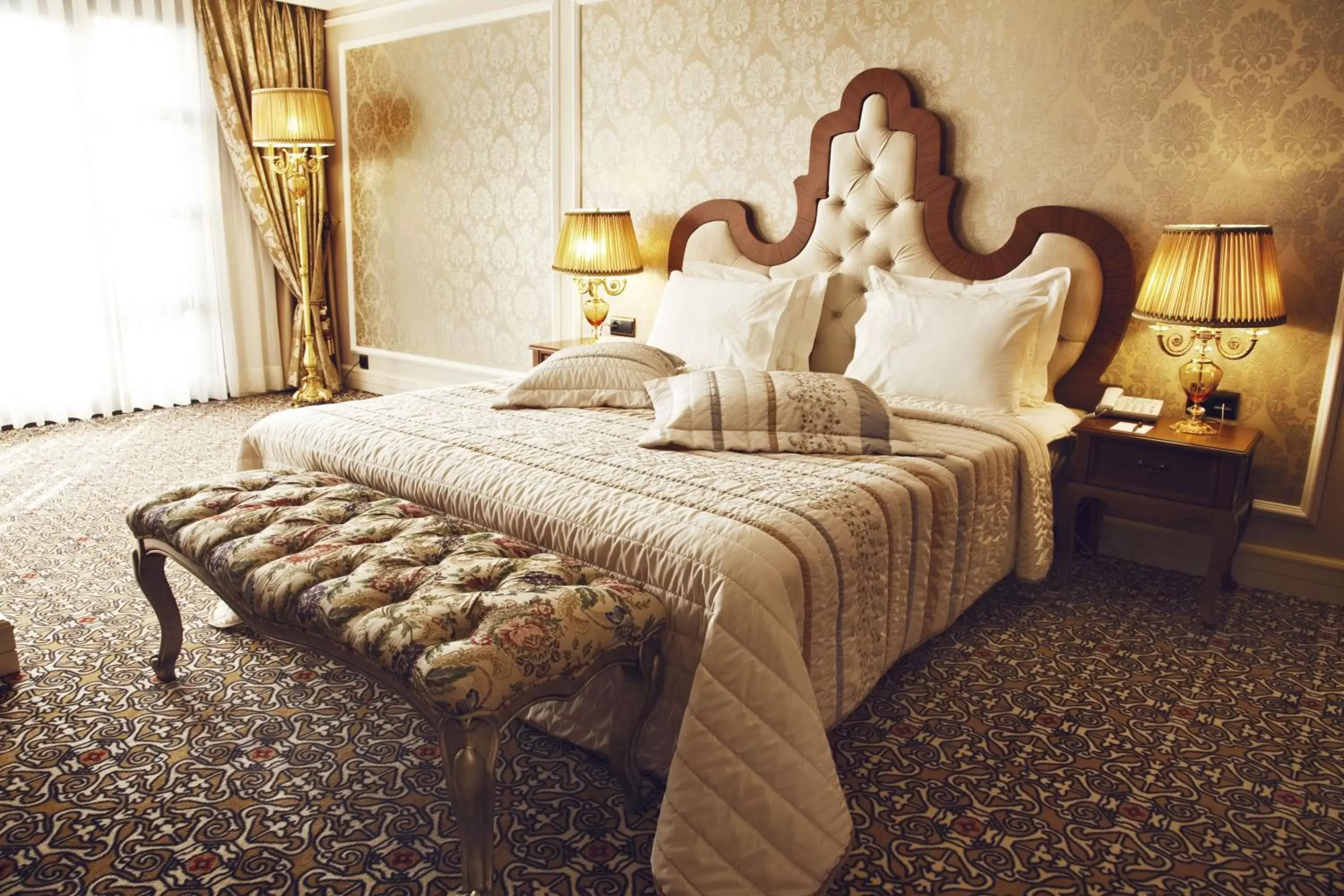 Bed in Hotel Suadiye
