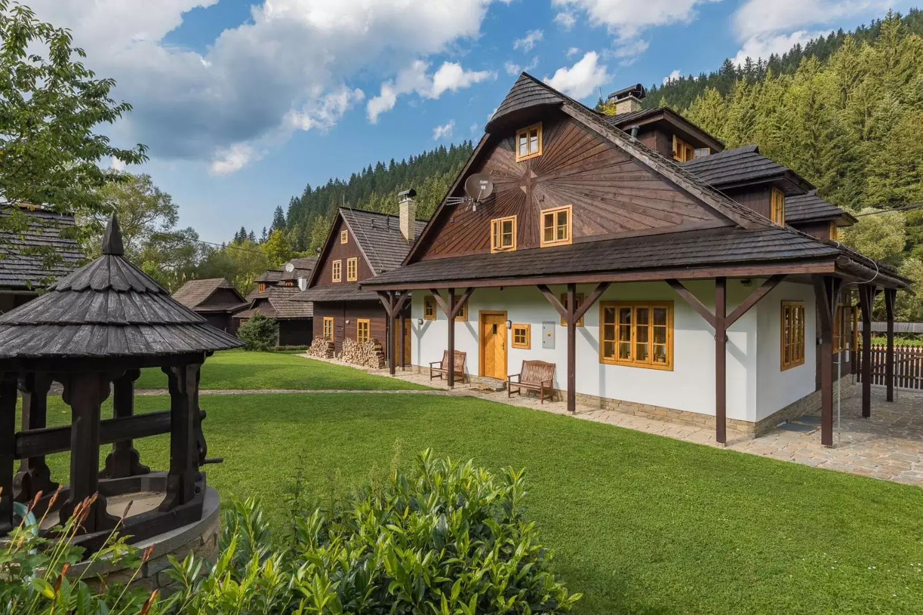 Valašské chalupy Resort Valašské chalupy Resort