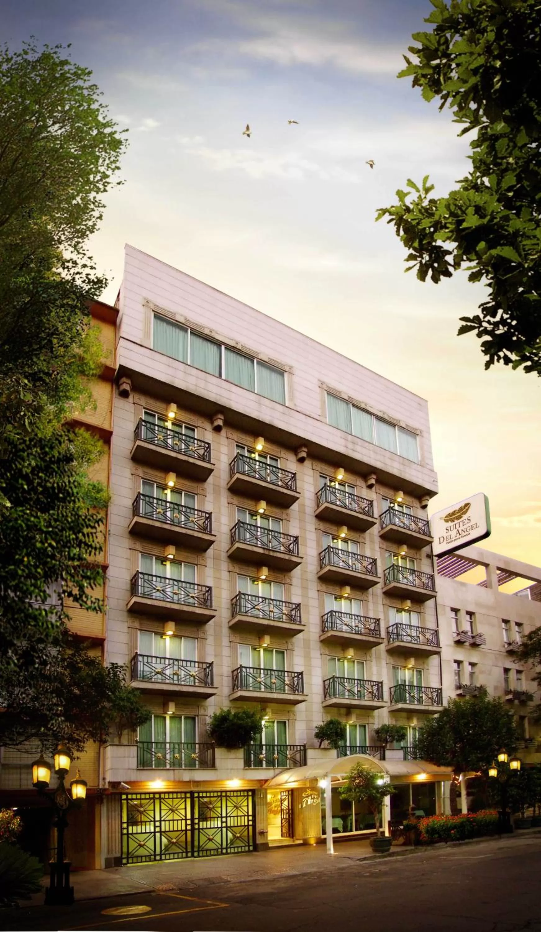 Lobby or reception, Property Building in Suites Del Ángel