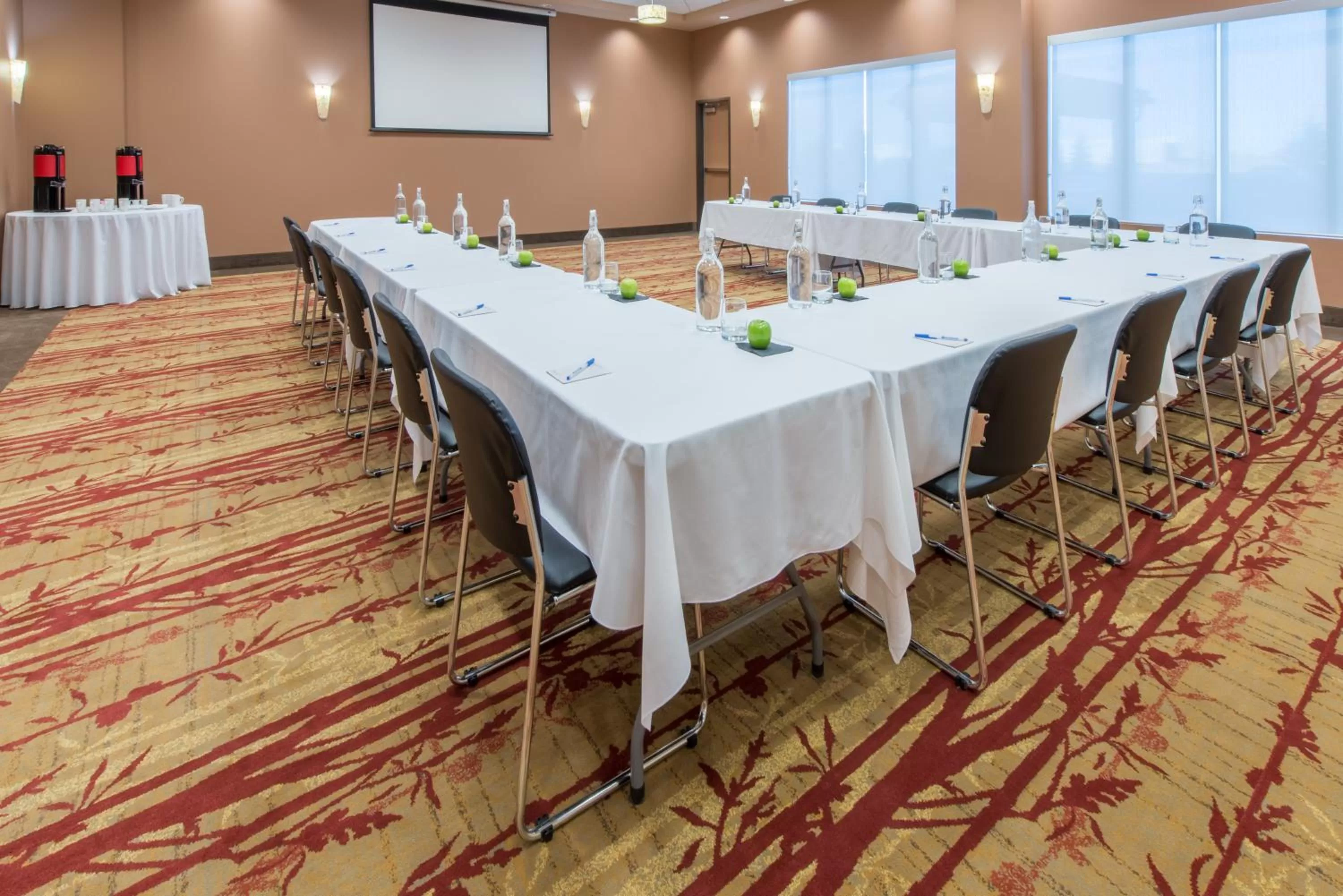 Meeting/conference room in Hotel 11, MOD A Sonesta Collection