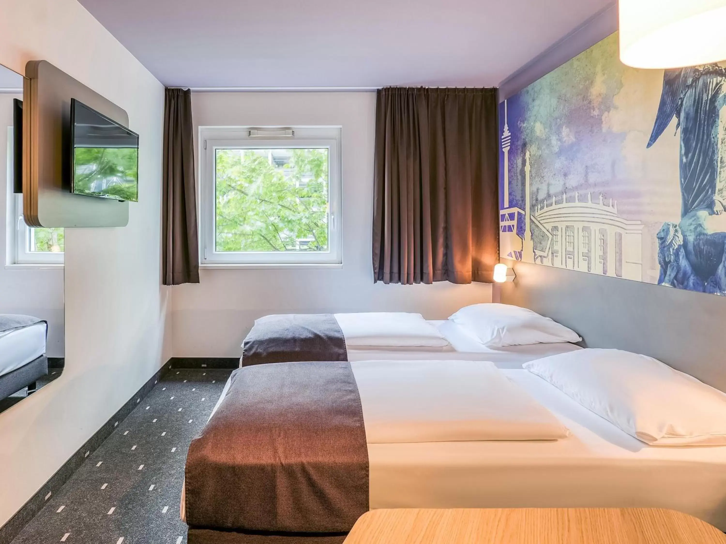 Photo of the whole room, Bed in B&B Hotel Stuttgart-Vaihingen