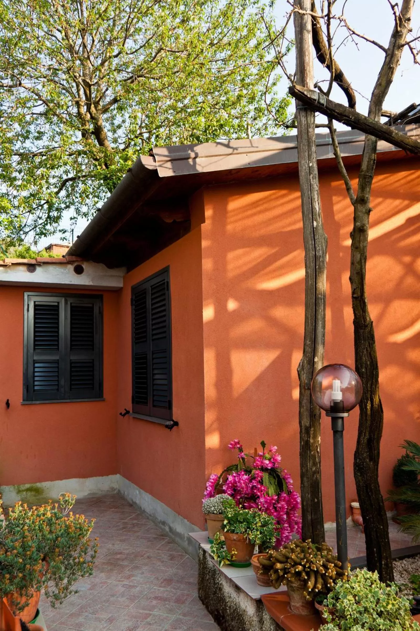 Facade/entrance in La Maison de Titty & Margherita