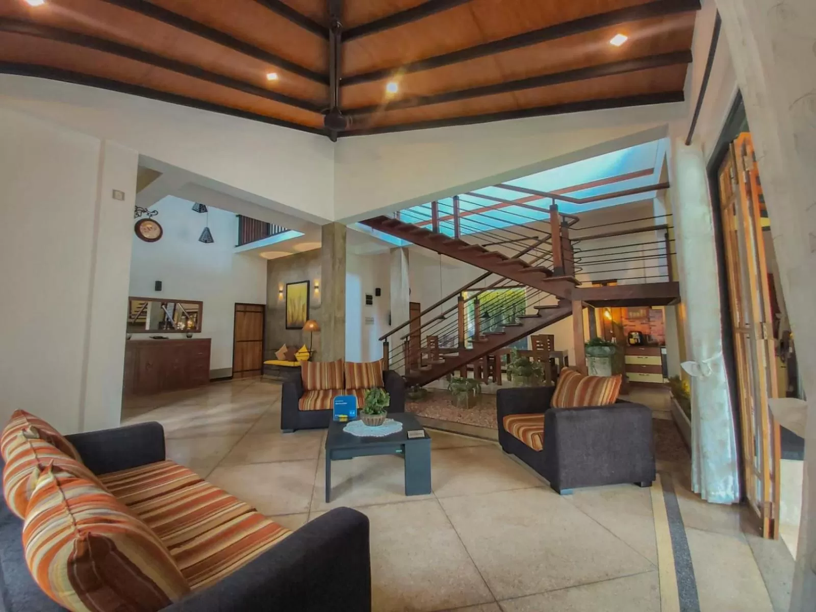 Seating area in Villa Dominikku