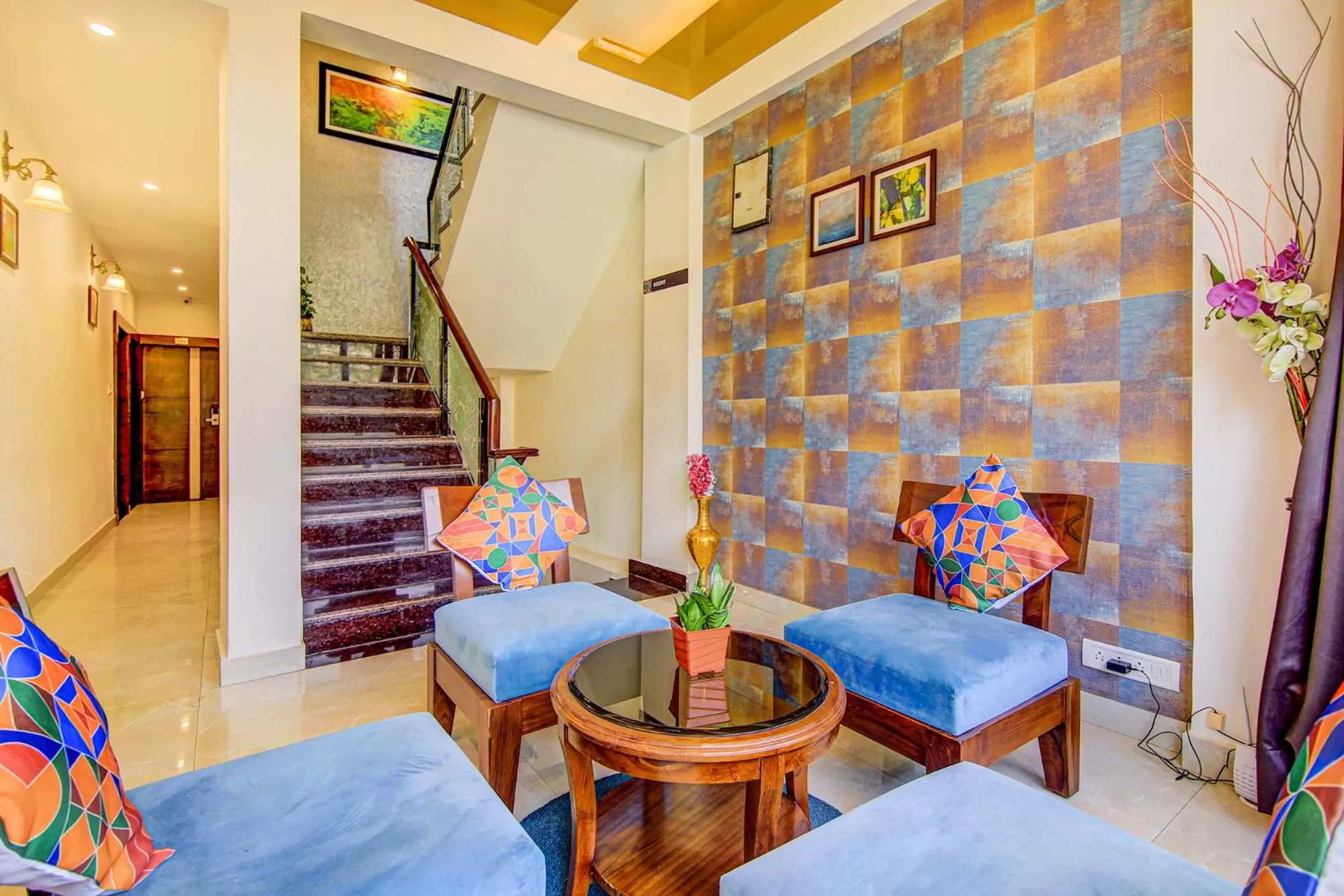 Lobby or reception in FabHotel The Khushi Regent