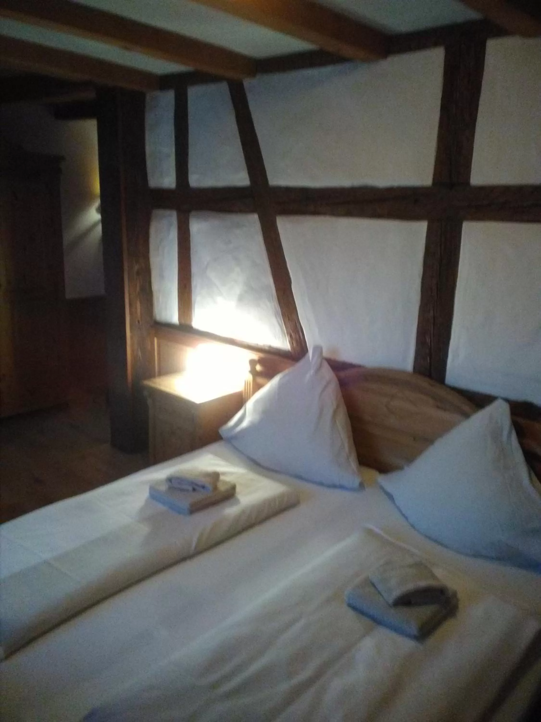 Bed in Gasthaus Sonne