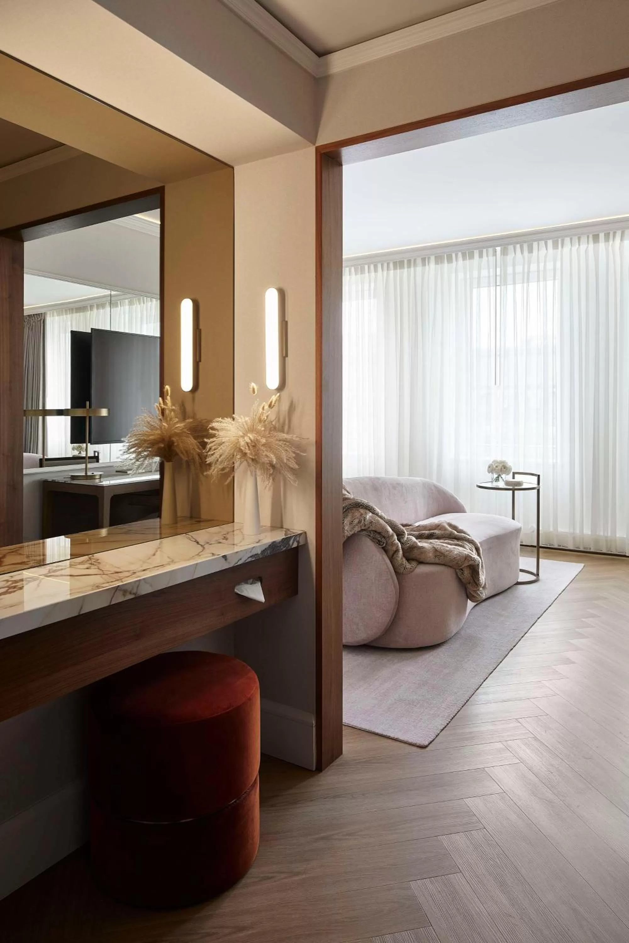 Living room, Bed in Vogue Hotel Montreal Downtown, Curio Collection by Hilton