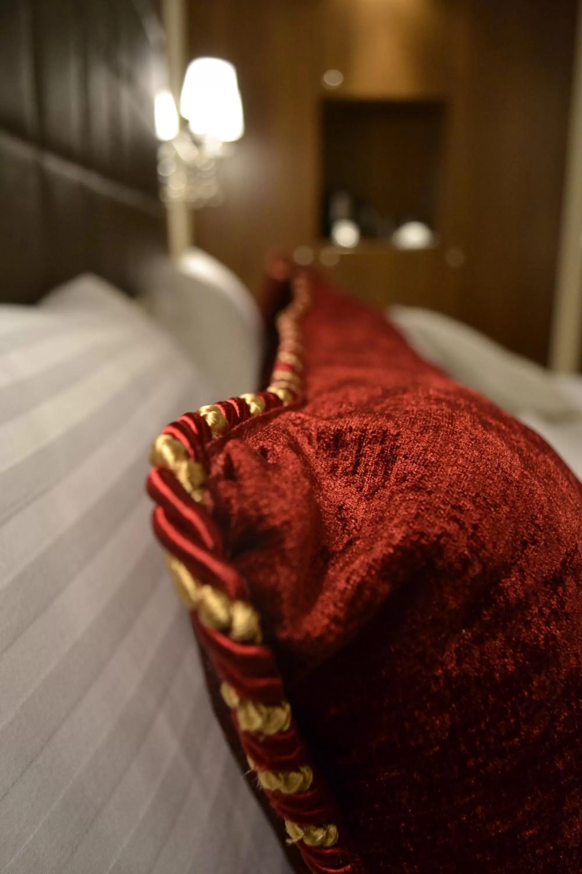 Bed in Mirage Medic Hotel