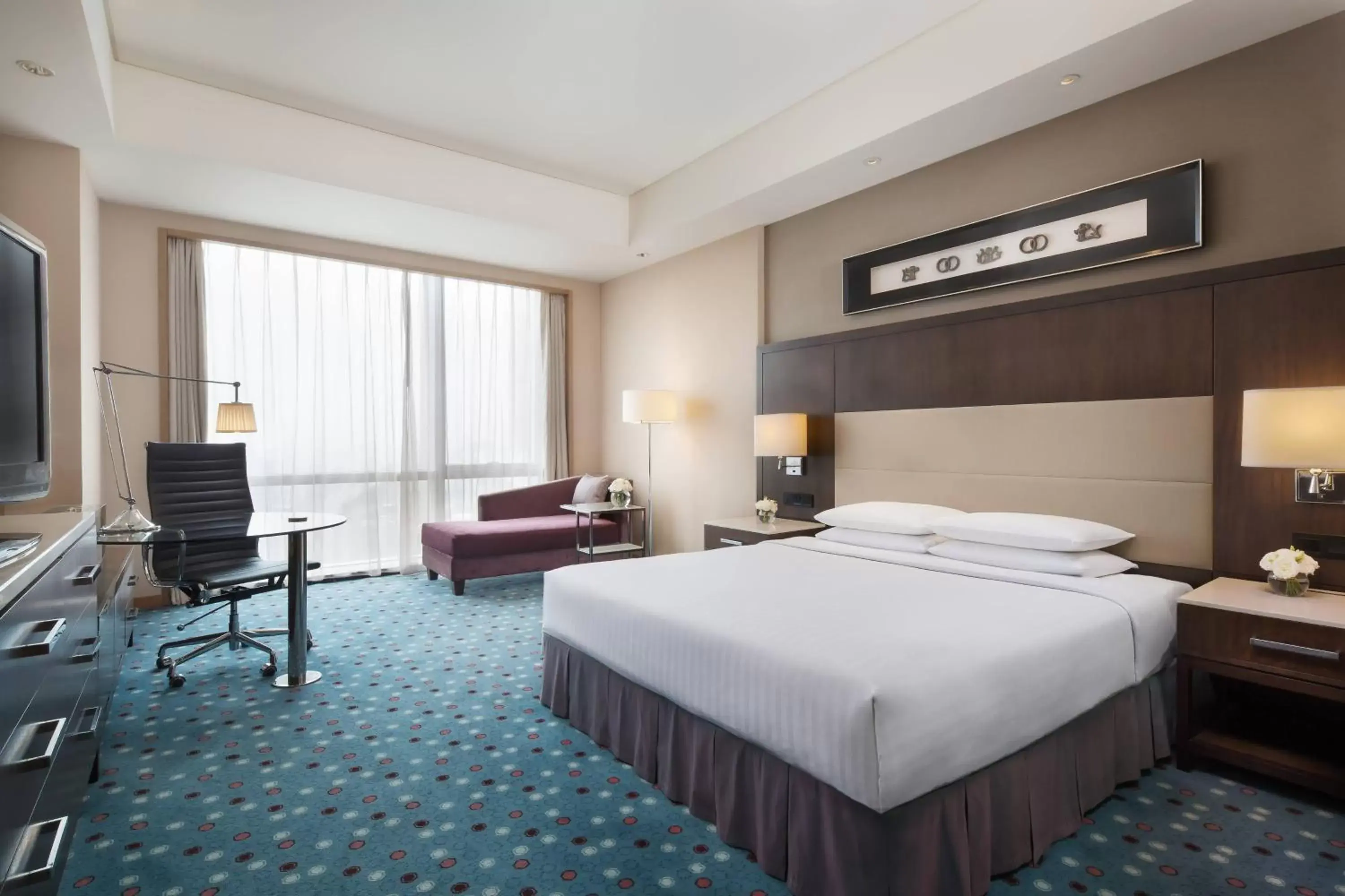Executive King Room -Executive Lounge Access in Courtyard by Marriott Suzhou Executive King Room -Executive Lounge Access in Courtyard by Marriott Suzhou