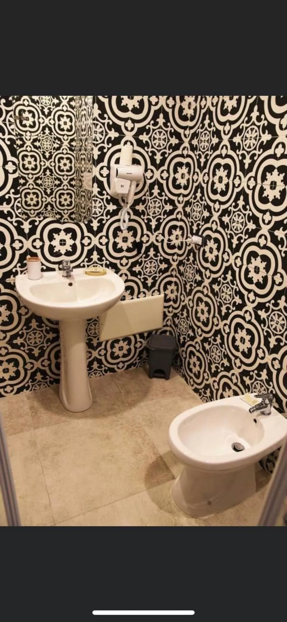 Bathroom in Napul’è