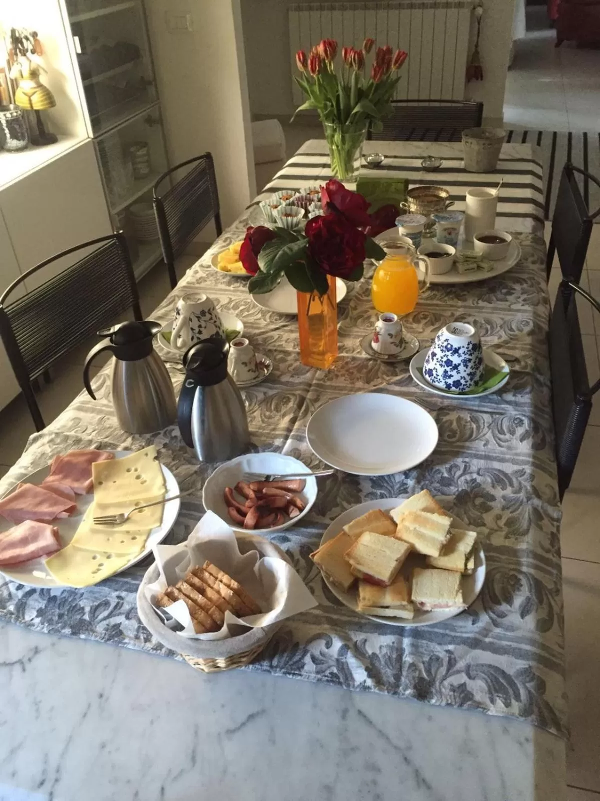 Italian breakfast in B&B Sei Cipressi