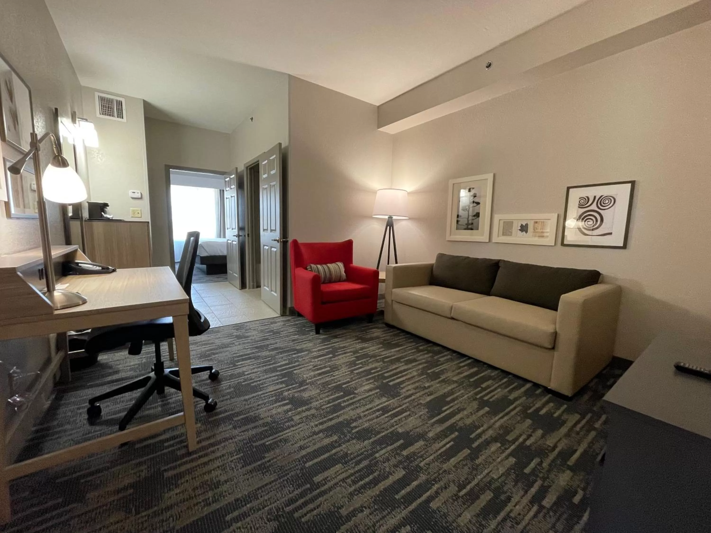 One-Bedroom King Suite with Sofa Bed - Non-Smoking in Country Inn & Suites by Radisson, Valdosta, GA - NEWLY RENOVATED