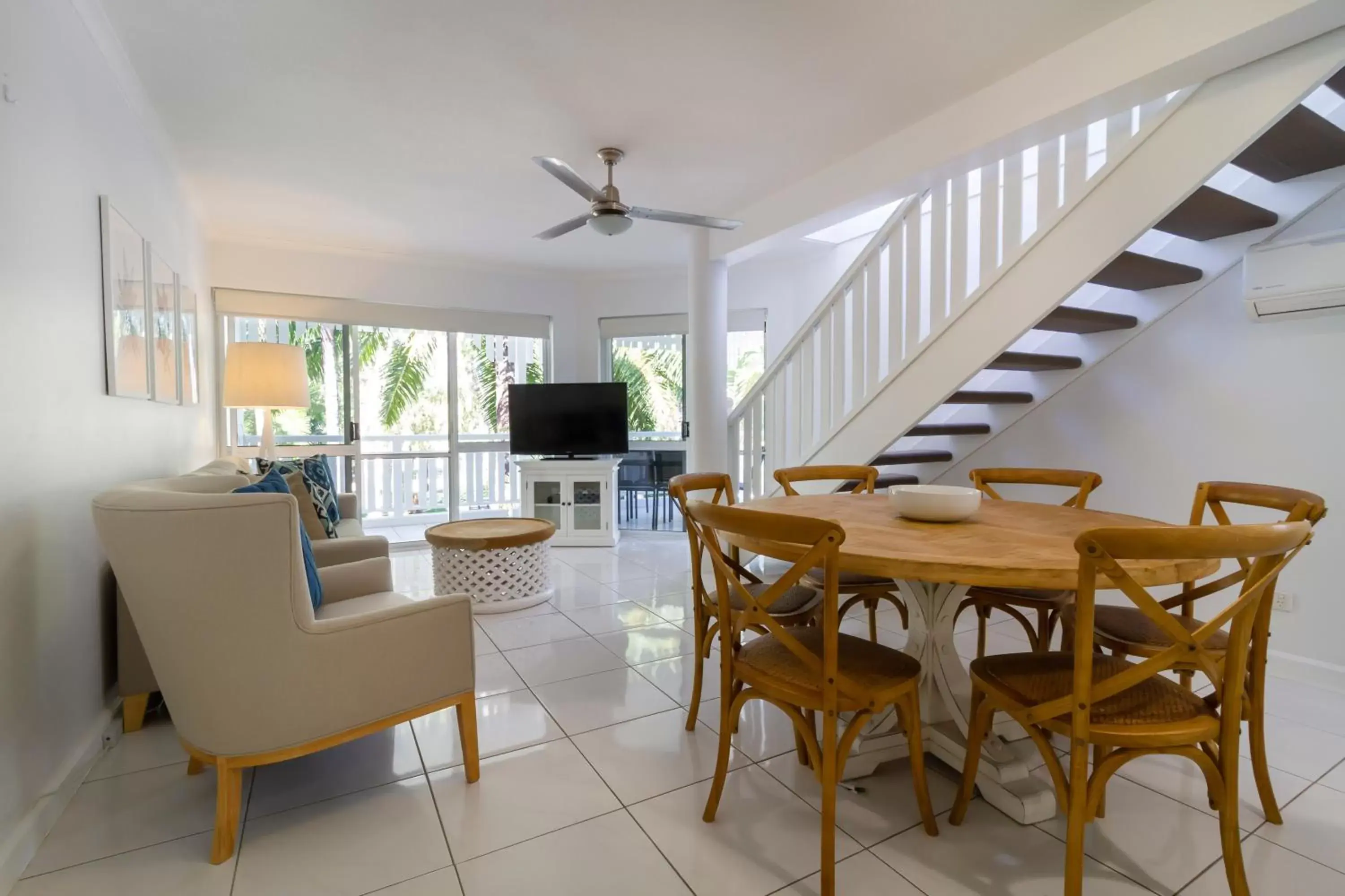 Seating Area in The White House Port Douglas