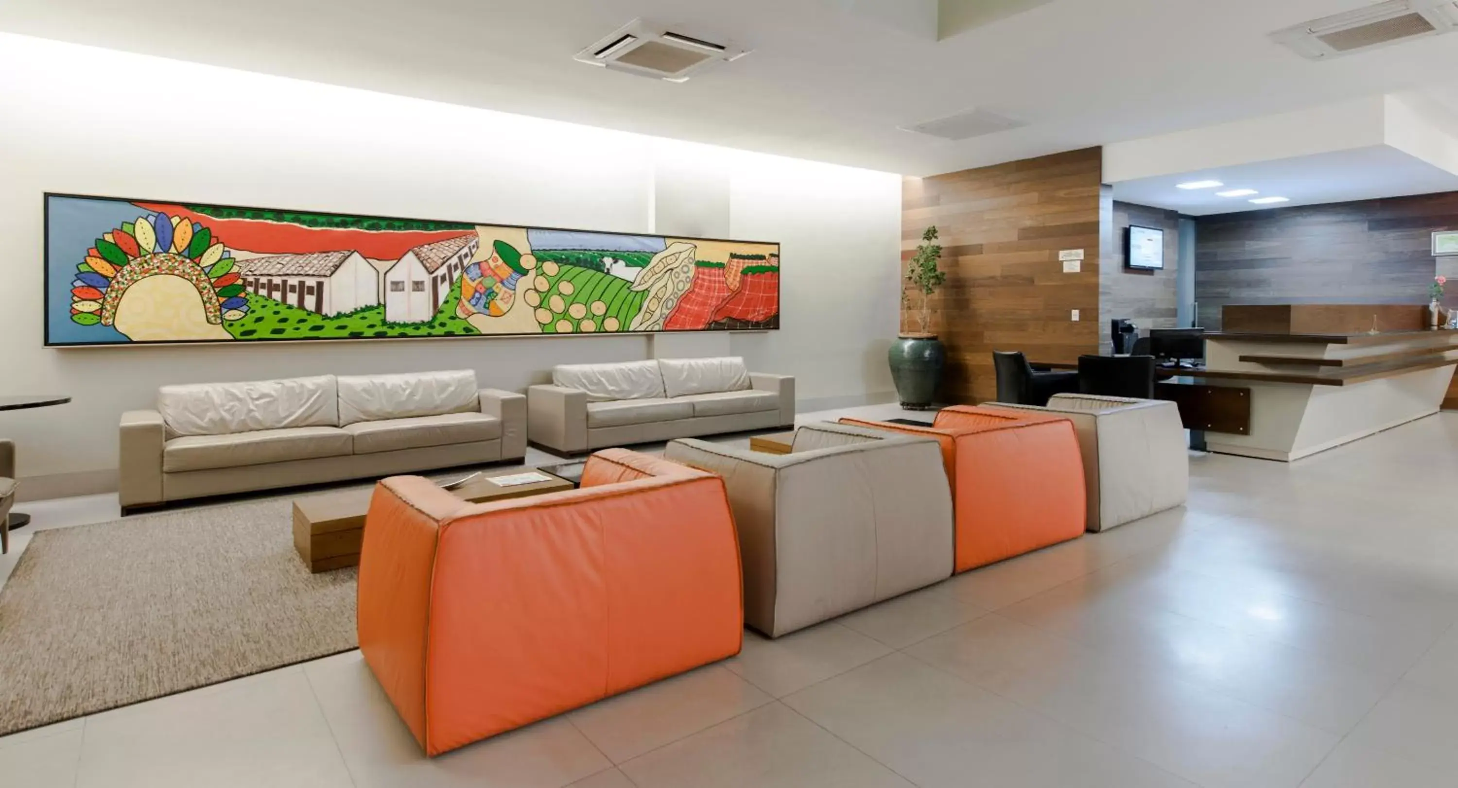 Lobby or reception, Lobby/Reception in Comfort Hotel & Suítes Rondonópolis