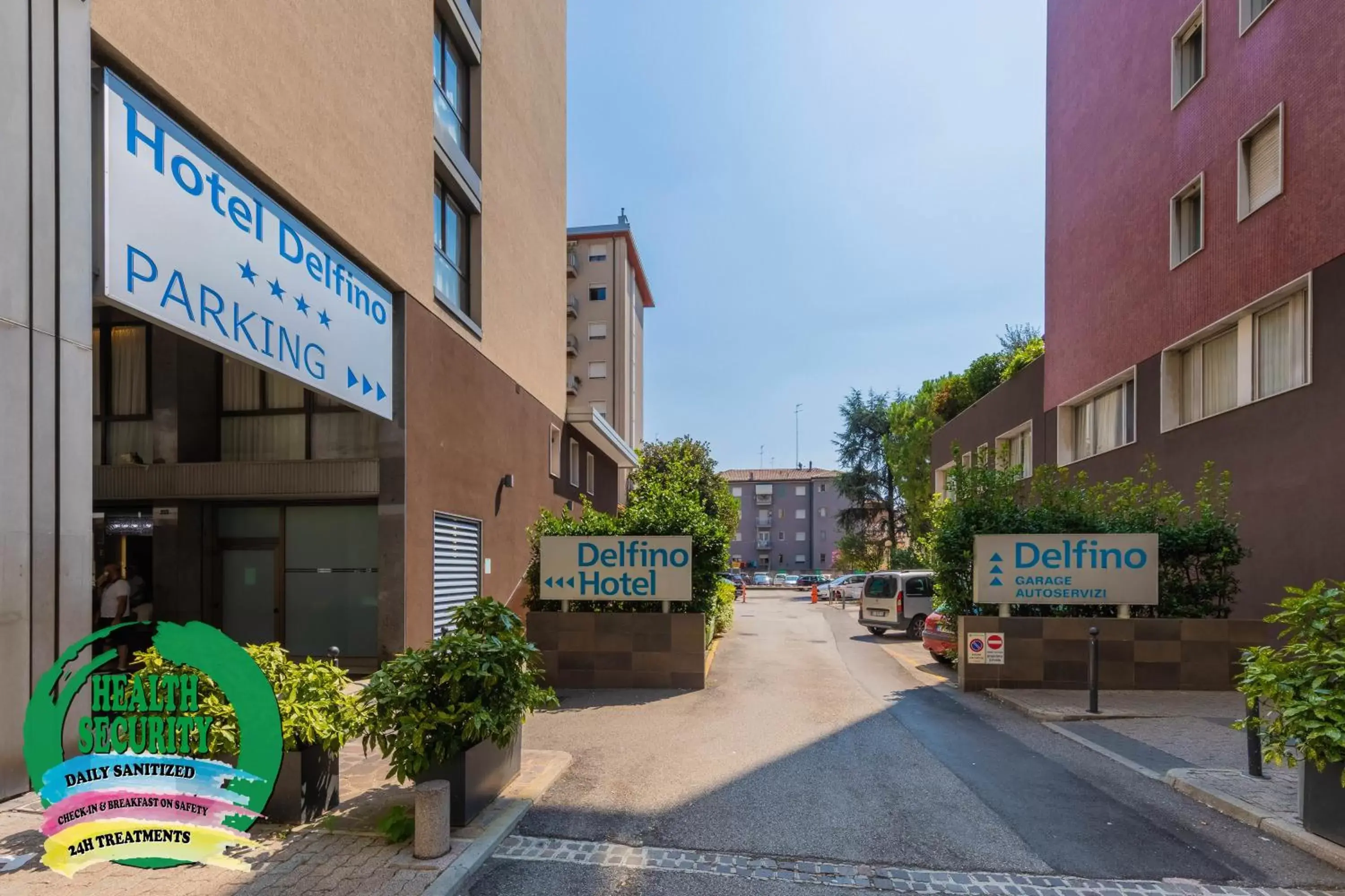 Facade/entrance, Property Logo/Sign in Hotel Delfino Venezia Mestre