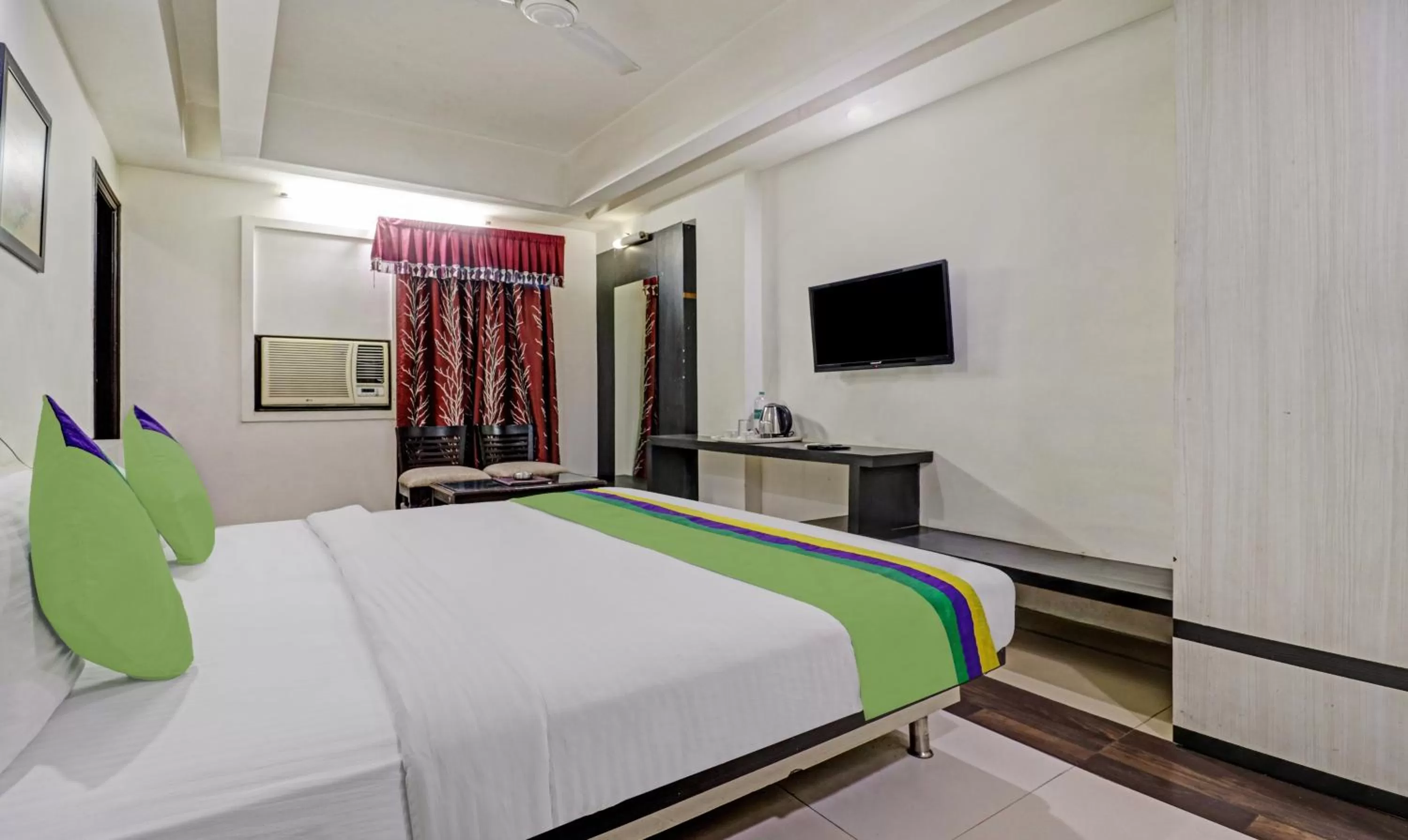 Treebo Mohit Regency