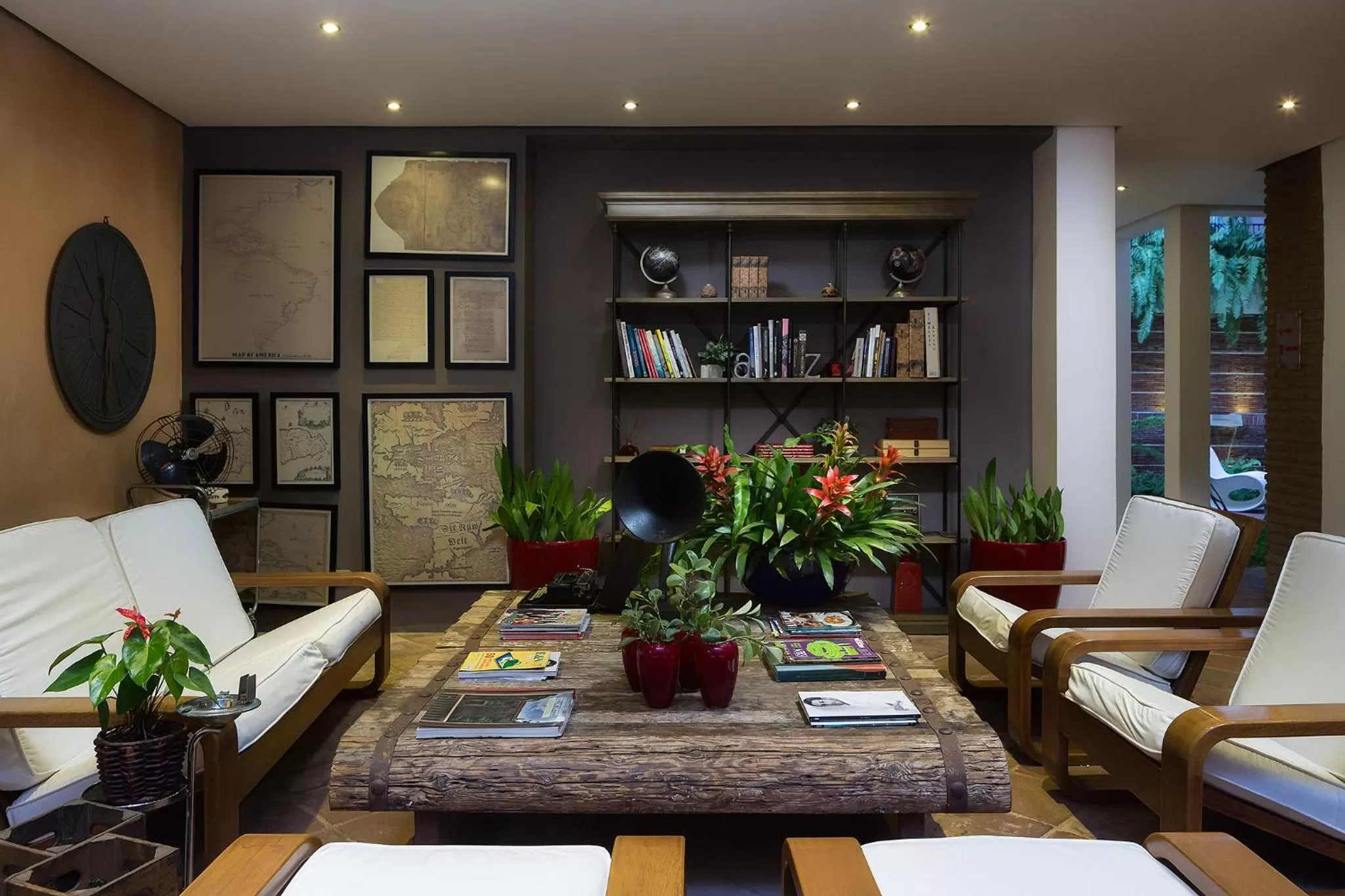 Library in Billini Hotel, Historic Luxury